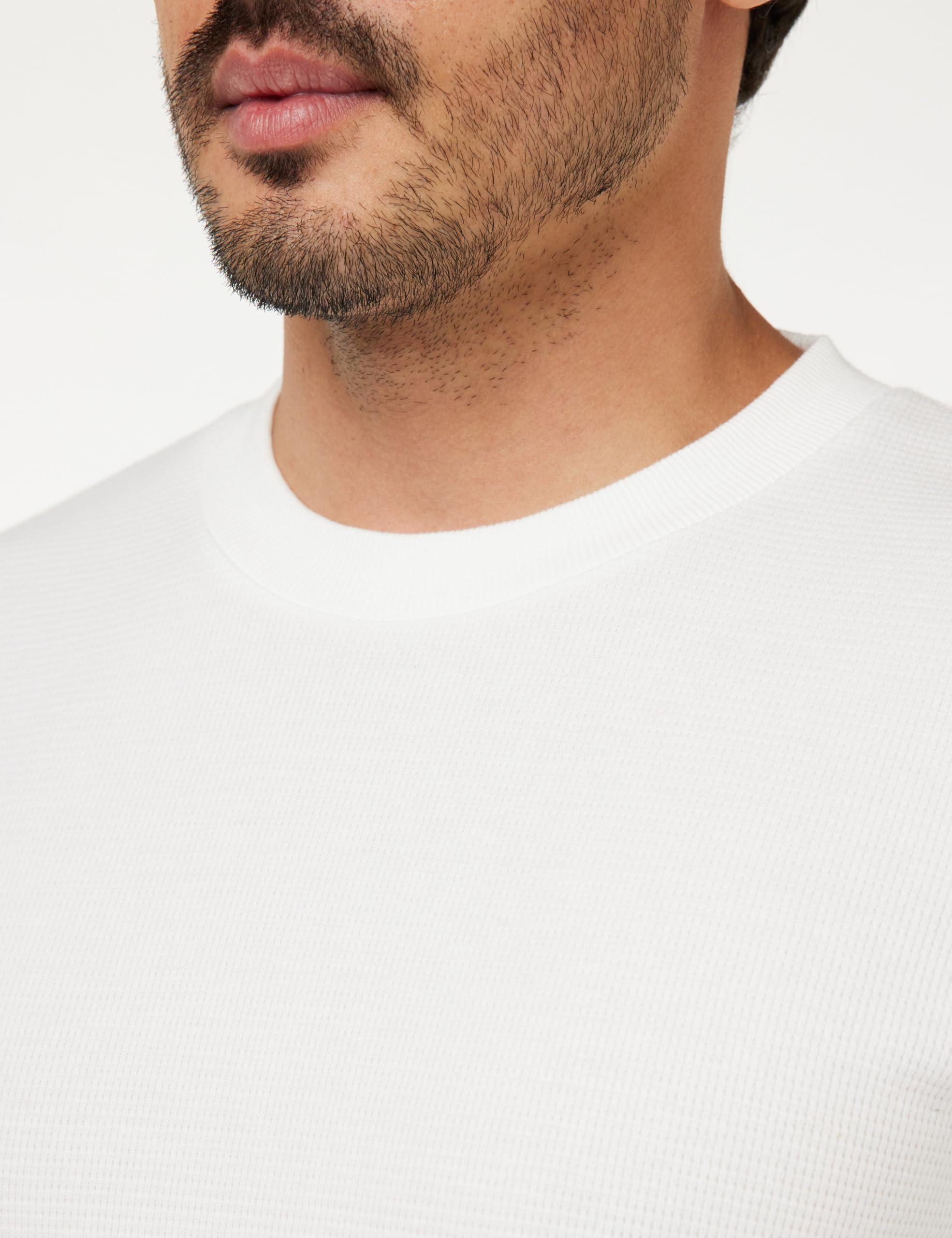 Calvin Klein Badge Waffle Ls Tee J30J323485, Top in Maglia a Maniche Lunghe, Uomo, Bianco (Bright White), M