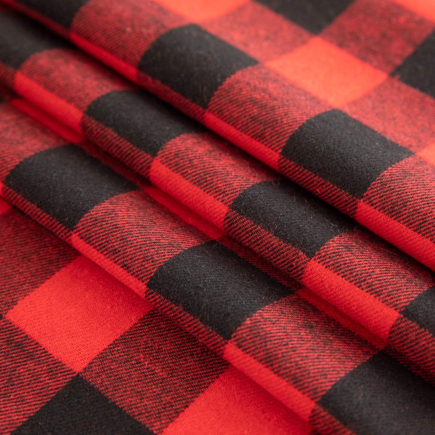 Anteer 12 x 108 inch Buffalo Check Table Runner Cotton Red and Black Plaid for Family Dinner Outdoor or Indoor Parties Thanksgiving Christmas Gathering (Red&Black, 2)