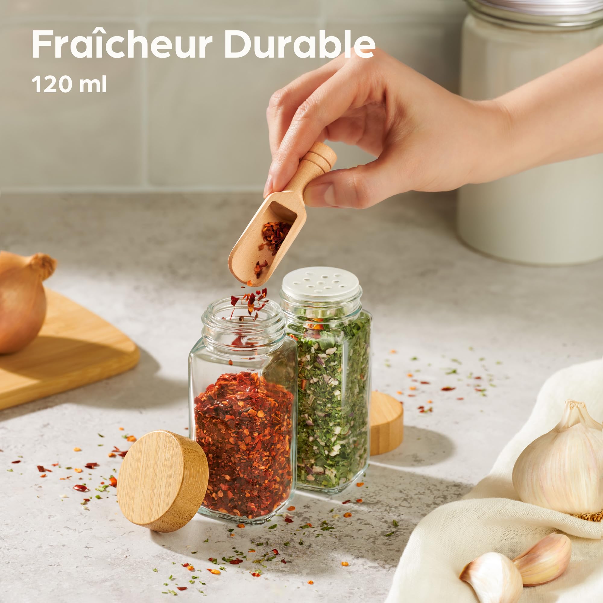 Praknu Pot à Épices avec Étiquettes Réutilisables - Lot de 12 x 120ml - Hermétiques - Faciles à nettoyer - Inclus Brosse de Nettoyage & Cuillère en Bois - Bocaux à Épices