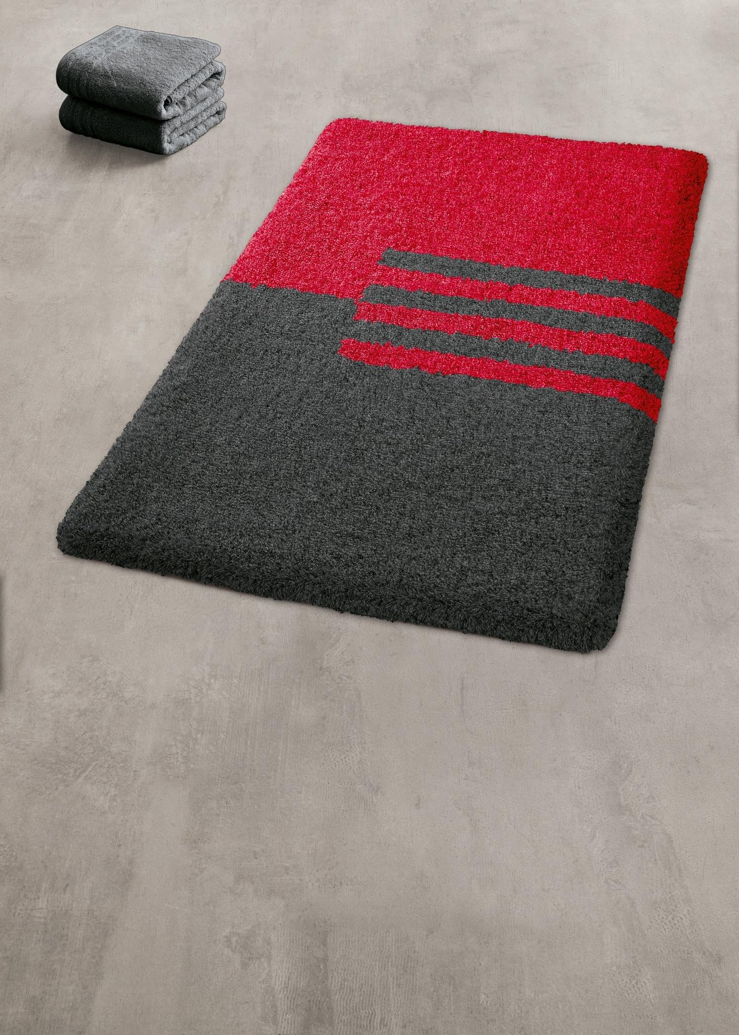 Kleine Wolke Badteppich Dynamic Rubin 70 x 120 cm | OEKO-TEX zertifiziert, rutschhemmende Unterseite, für Fußbodenheizung, maschinenwaschbar, 100% Polyester