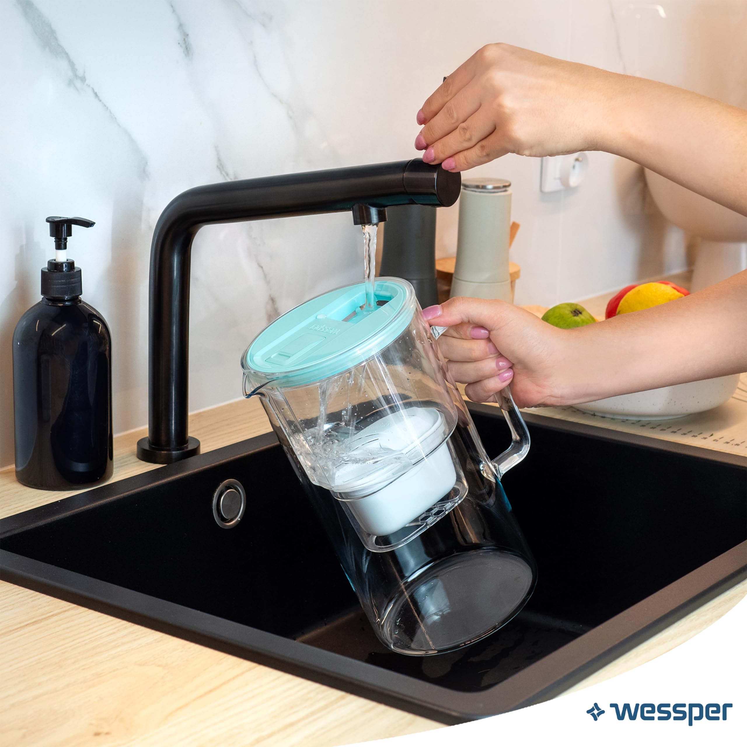 Wessper Jarra Filtradora de Agua con Indicador LED, 3 Litros, Jarra Agua Cristal, Jarra con Cartucho Filtro Agua, Filtro de Agua, sin de BPA "BPA FREE" - Menta