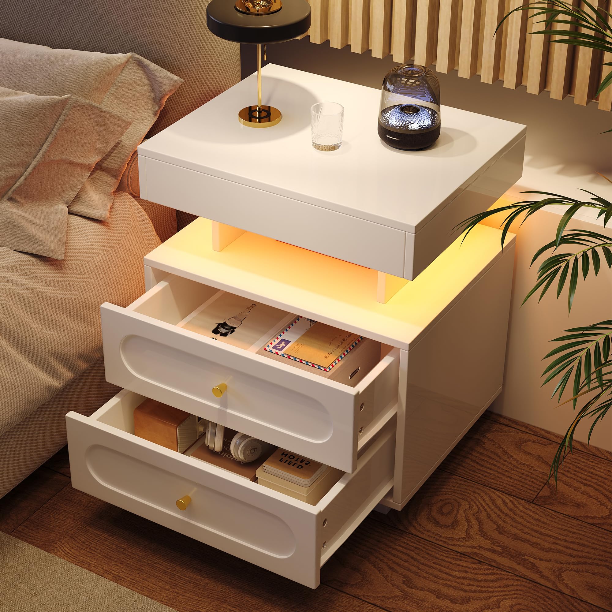Stolik nocny z oświetleniem LED – 2 szuflady i otwarta półka, biały, szer. 50 x gł. 40 x wys. 60 cm, komoda nocna bez gniazdka (LED), wąski stolik pomocniczy do sypialni, stolik nocny