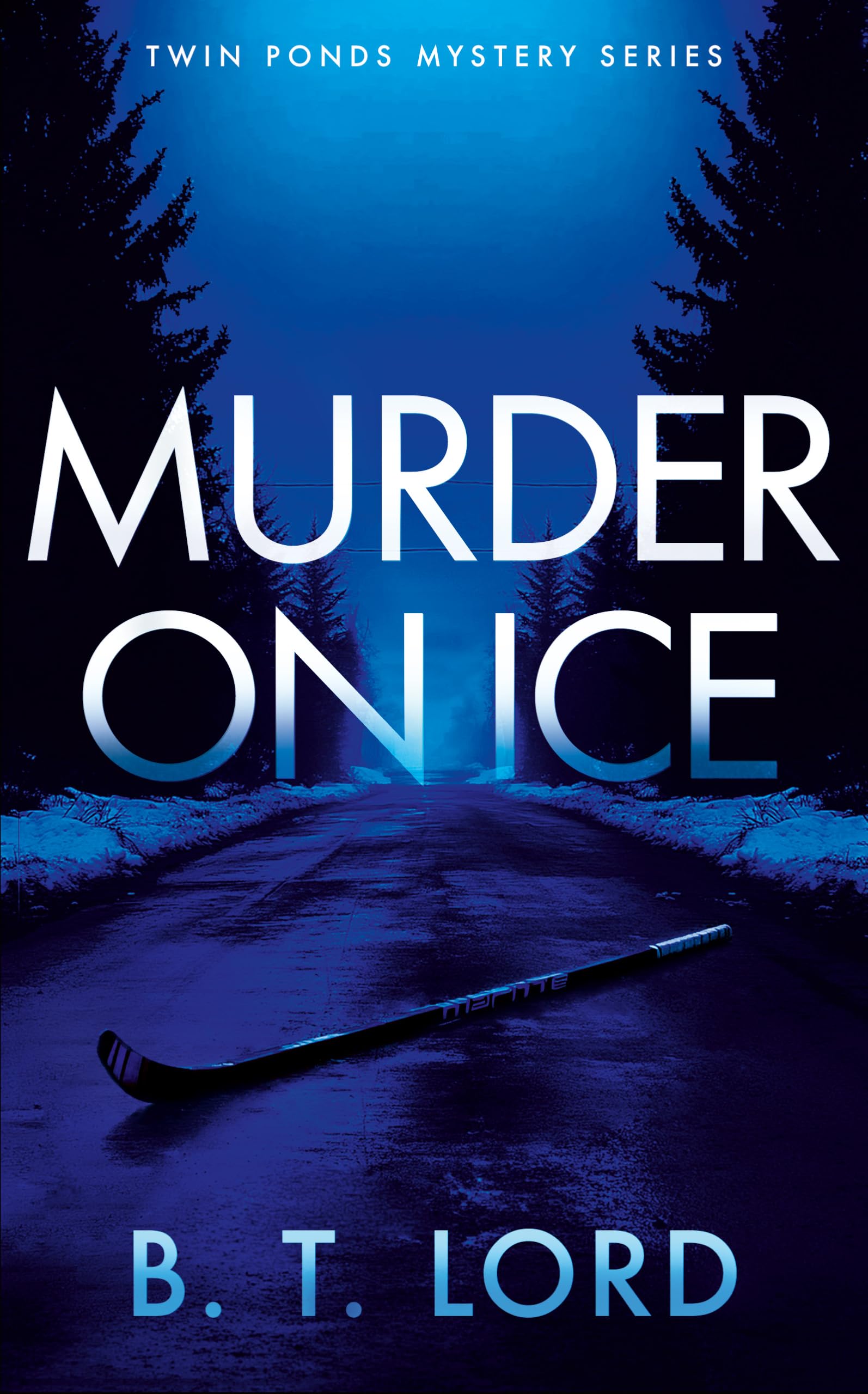 Murder on Ice: 1 (Twin Ponds Mystery Series)