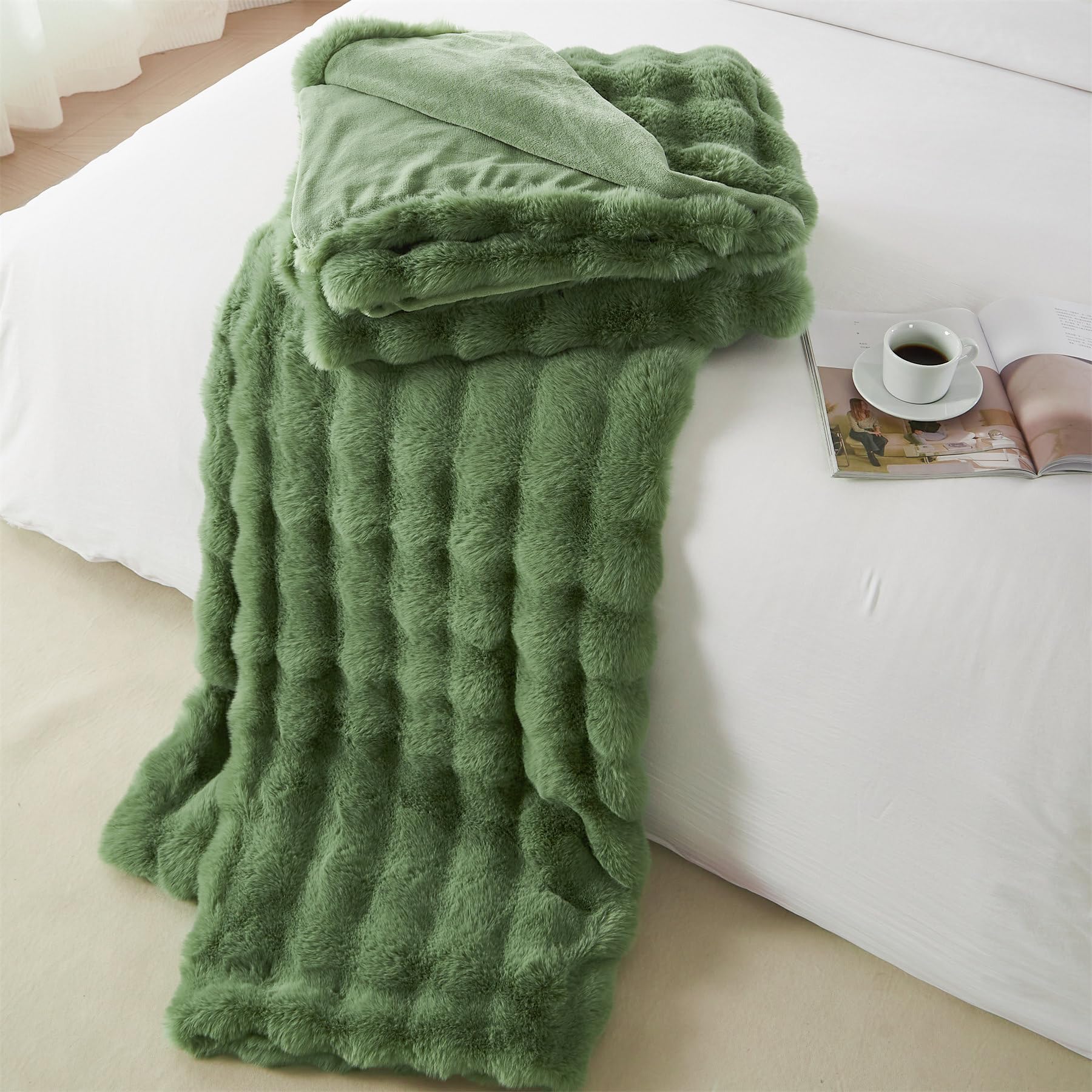 Decke Kunstfelldecke Sofadecke 220x240cm Grün Kuscheldecke Kaninchen Plüsch Super Weiche Luxuriöse Flauschige Decke Leichte Decken Warme Kuscheldecke Vielseitig Blanket Für Bett Sofa Schlafzimmer Büro