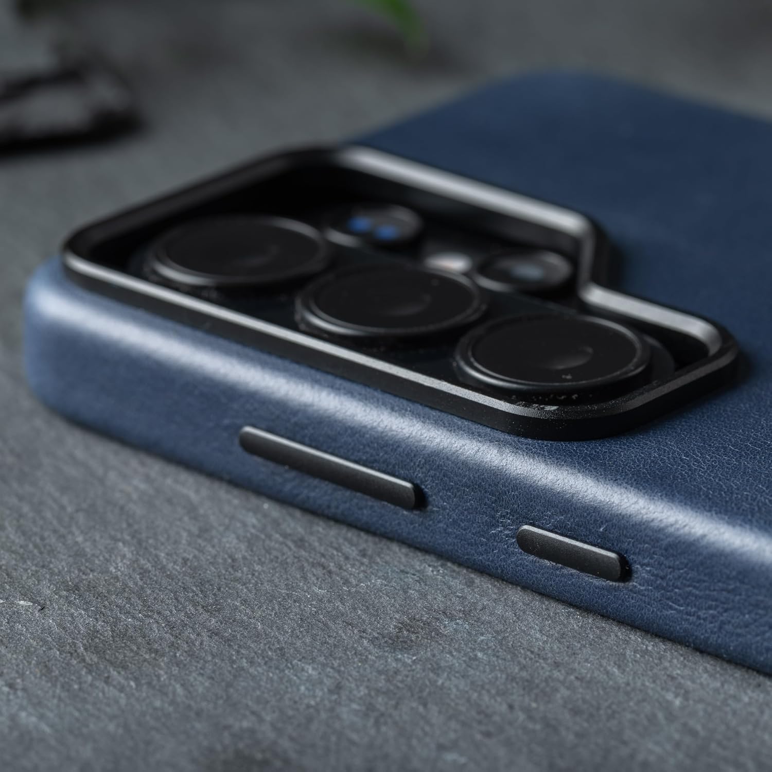 Snakehive Leather Case for Samsung Galaxy S26 Ultra - Slim Protective Case - Wireless Charging/Qi2 Compatible - Blue image 5