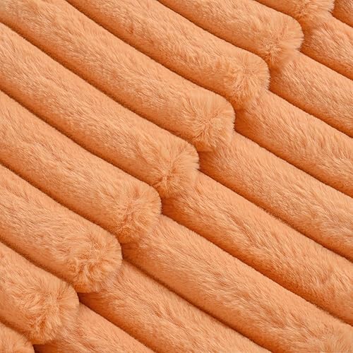 Miniatura 32 de Volcanics Paquete de 1 funda decorativa de felpa de piel sintética de doble cara de 18 x 18 pulgadas, fundas de almohada suaves y esponjosas a rayas