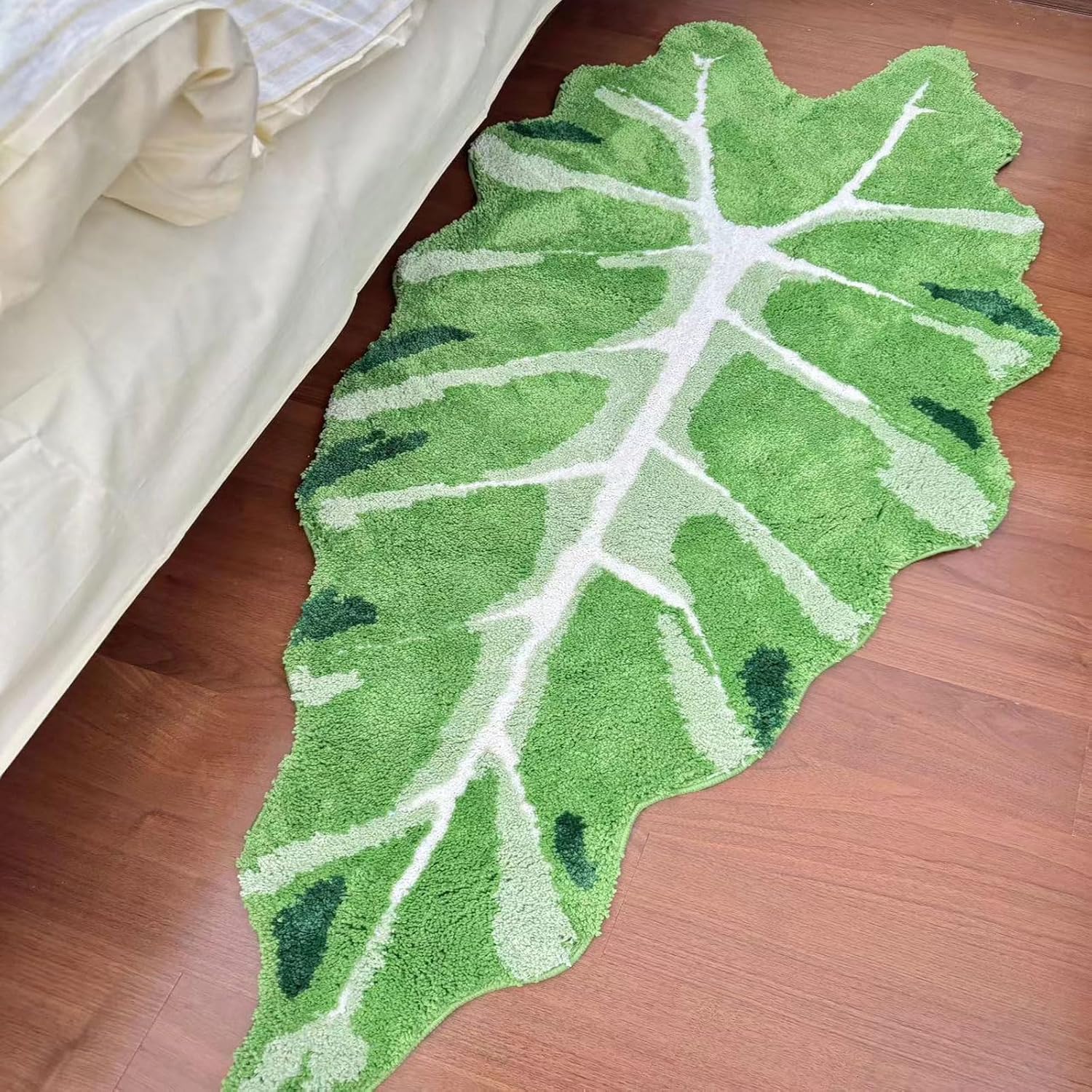 Lovely Green Foliage Bathroom Rug, Soft Fluffy, Non-Slip, Washable, for Bathroom Mat, Children's Room, Bedroom, Area Rug Bedside Rug (Green, 27.6in x 63in)