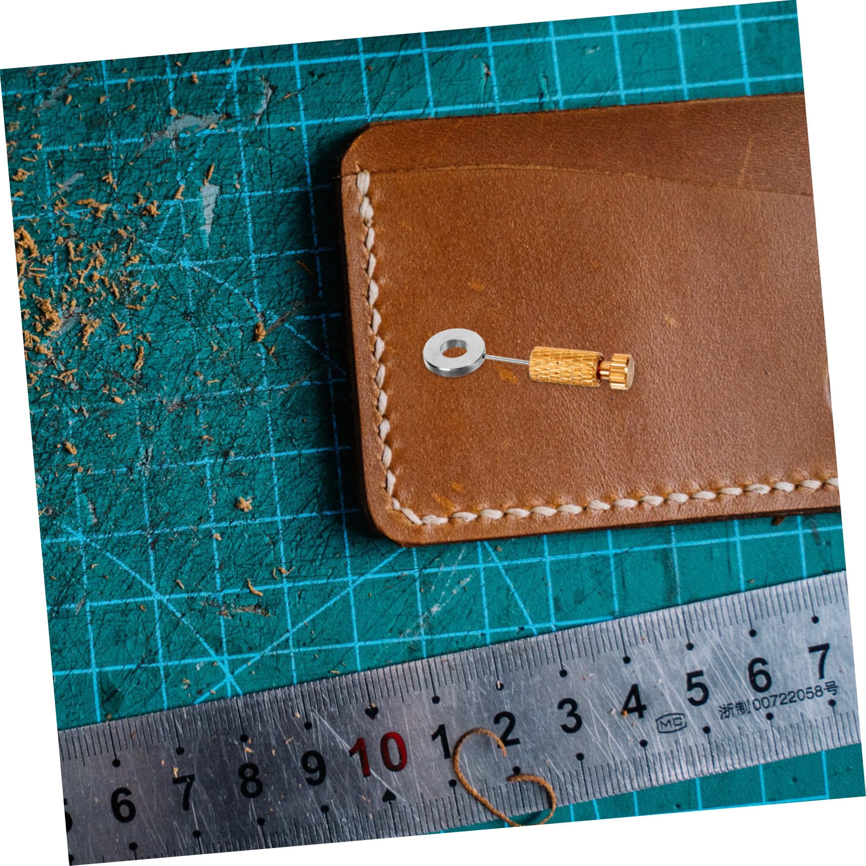 NUOBESTY 32 Teiliges Leder-nadeln aus Messing und Edelstahl Langlebige Positioniernadeln für Präzises Nähen und Fixieren von Leder Rostfrei für Professionelles Lederhandwerk und DIY