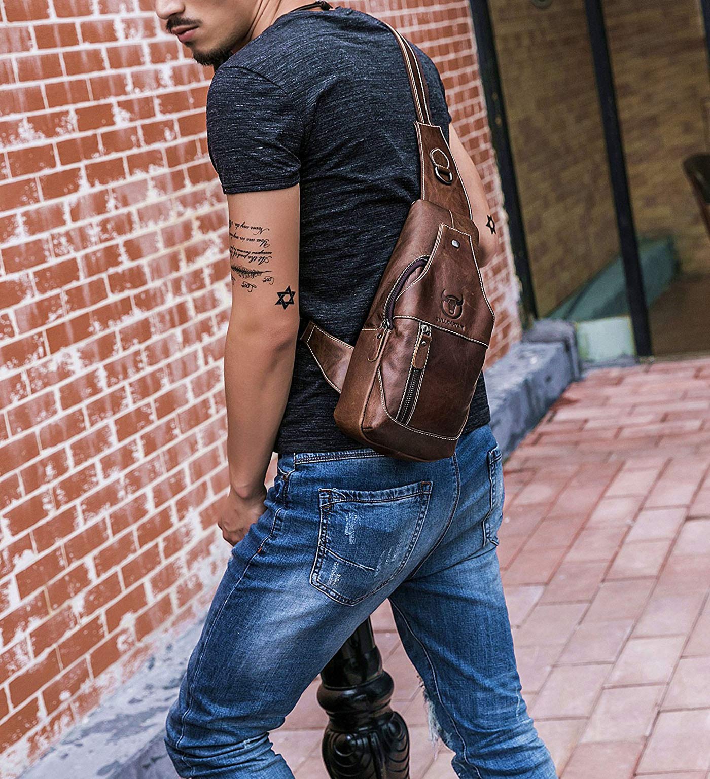 BULLCAPTAIN Bolso Hombre Pequeña Piel, Mochila de Cuero Autentico, Bolsos de Hombro y Pecho, Bolsos Bandolera, Bolsa Resistentes al Agua Para Escolare Ciclismo Senderismo (Marrón)