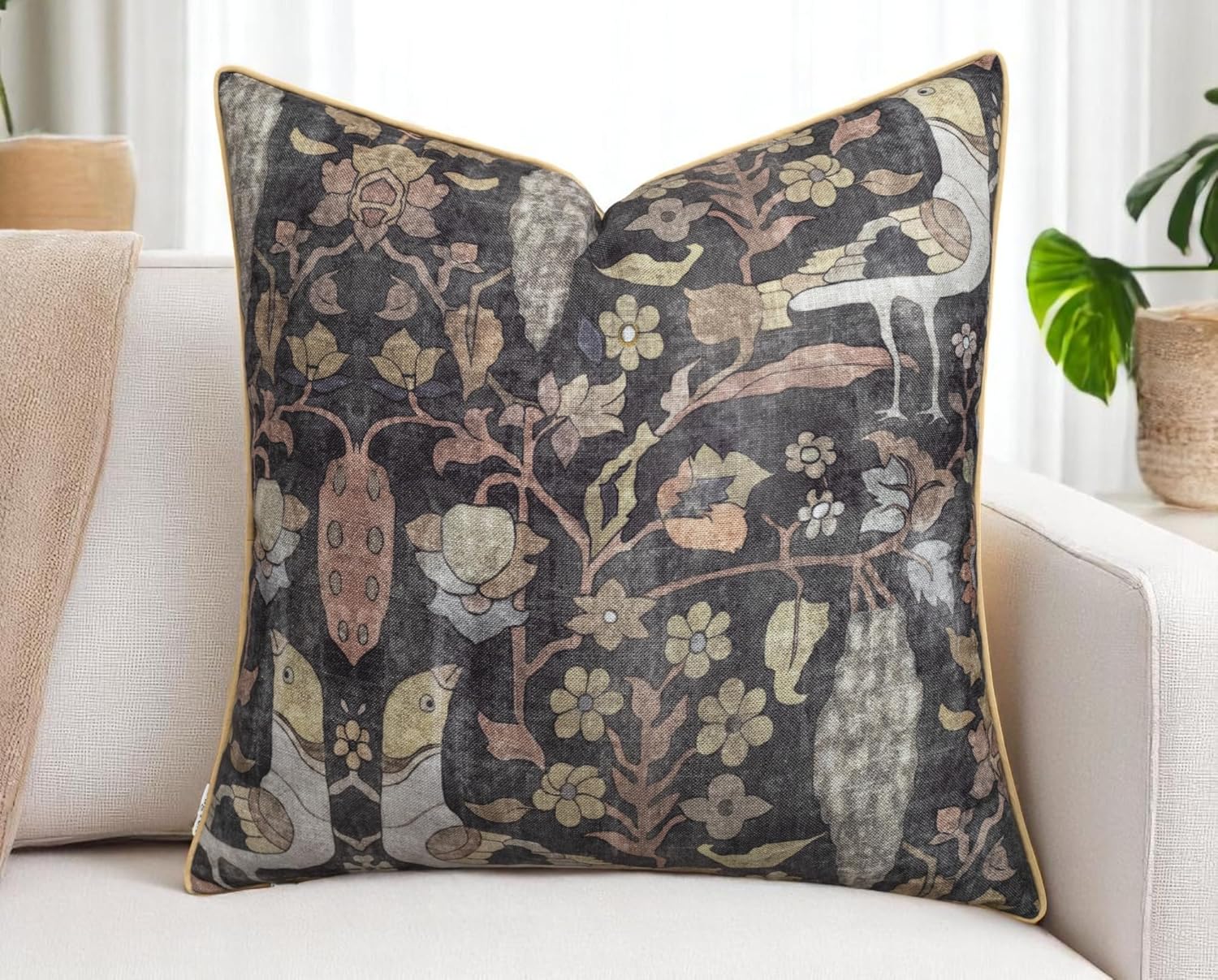 Distressed Kilim Style Throw Pillow Cover - 20x20 Inch Cotton Blend - Chirpy