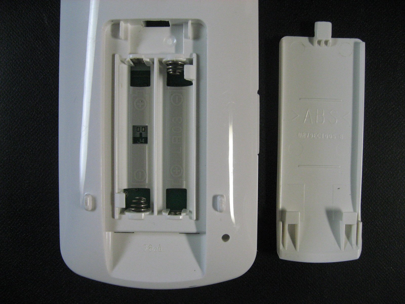 Amazon.co.jp: ダイキン エアコンリモコン BRC937A503 : ホーム