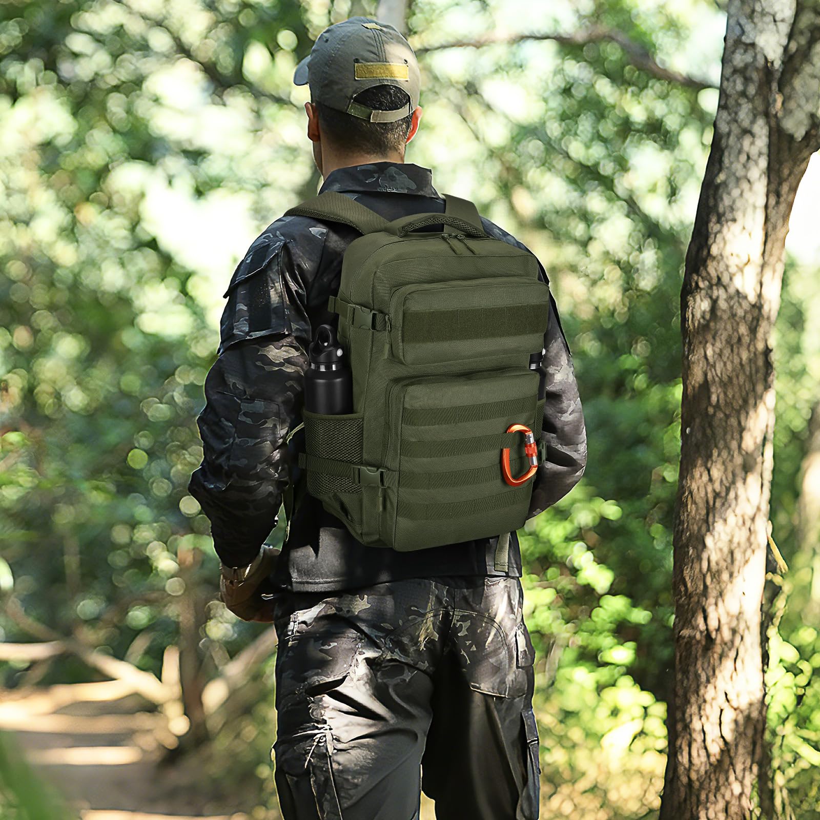 HUNTVP Sac a Dos Militaire, 30L Sacs à Dos de Randonnée Molle Tactique Sac D'assaut Armée pour Trekking, Voyage, Trekking, Camping, Escalade, En Plein Air (30L-Vert)