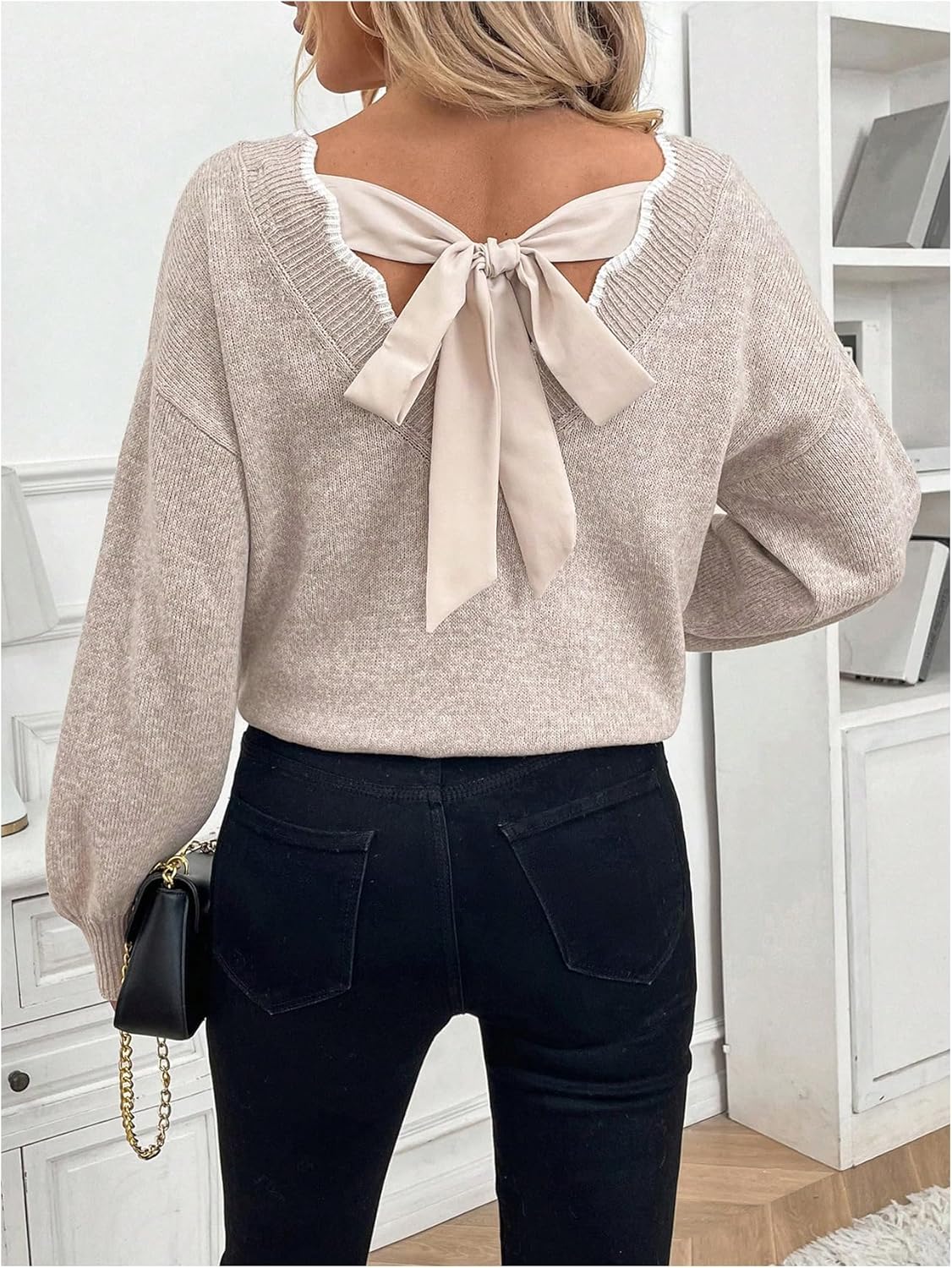 GORGLITTER Women's Bow Fall Sweaters 2025 Cable Knit Chunky Oversized Long Sleeve Backless V Neck Pullover Tops - Image 3