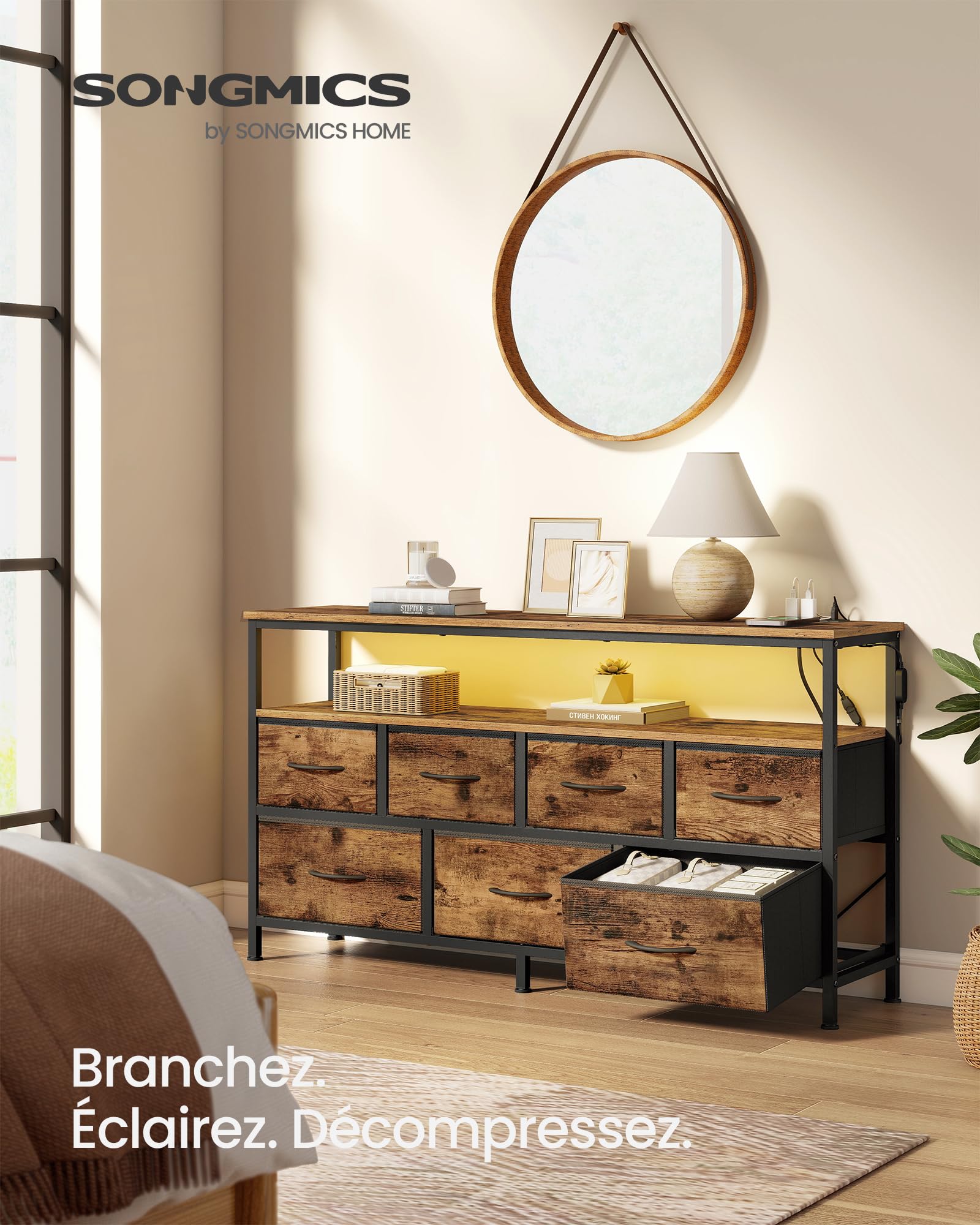 SONGMICS BELLAH Collection - Commode Chambre, Meuble de Rangement, Éclairage LED Réglable, Multiprise, 1 Étagère, 7 Tiroirs en Tissus, Style Industriel, Marron Rustique et Noir d’Encre LGS733KD01