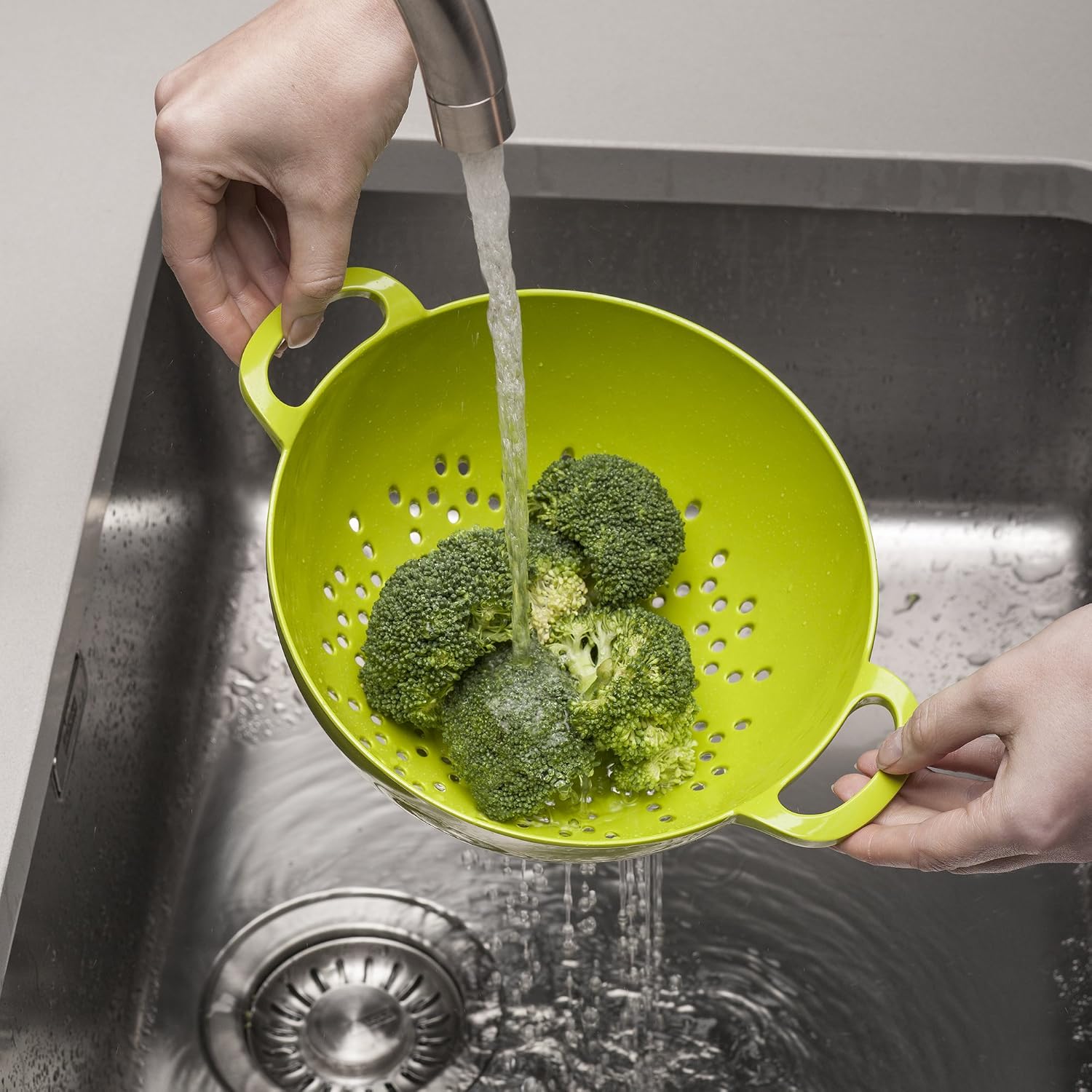 Zeal Melamine Colander/Strainer (20cm) -Red, Lime - Image 3