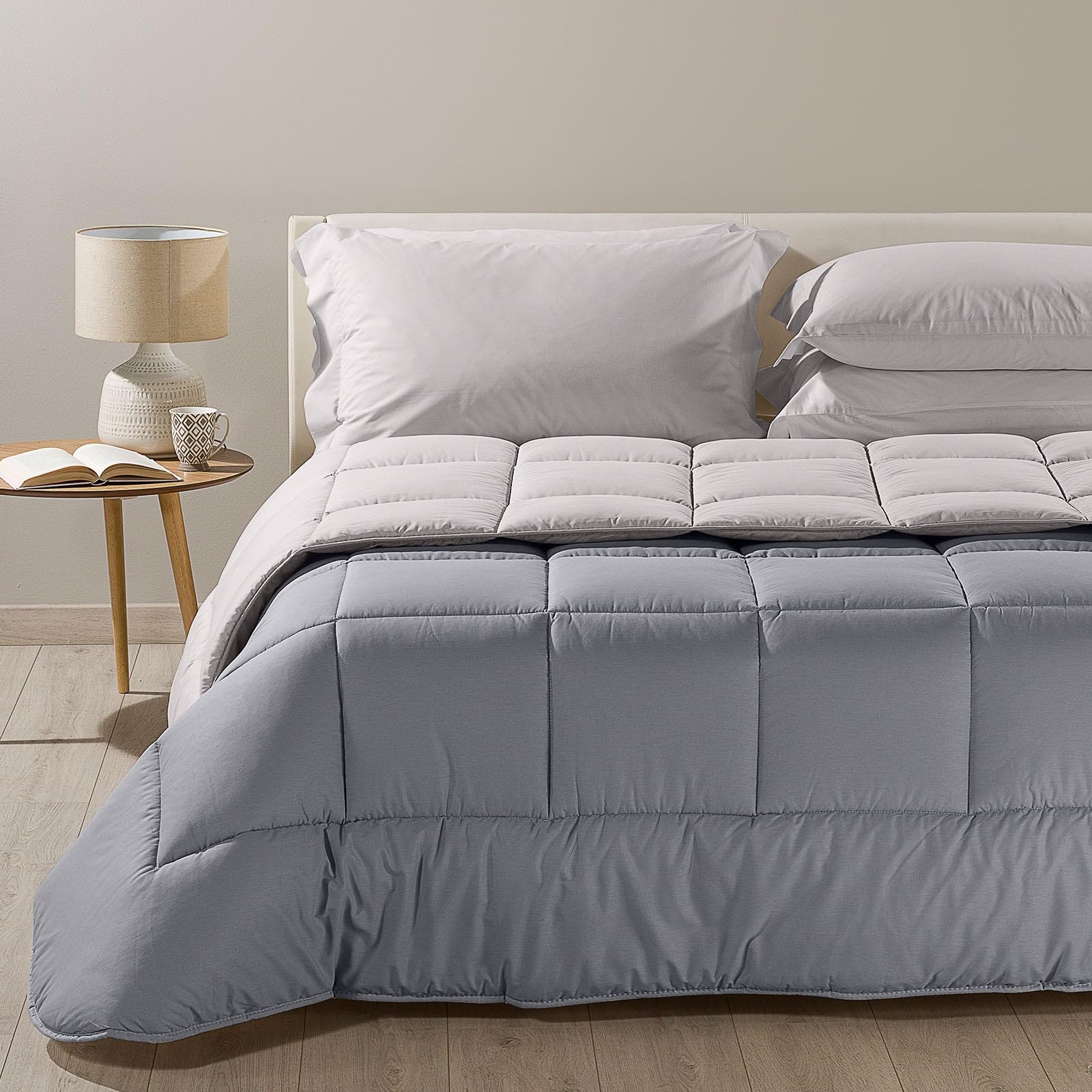 Caleffi - Two-Colour Plain Double Bed Quilt Grey