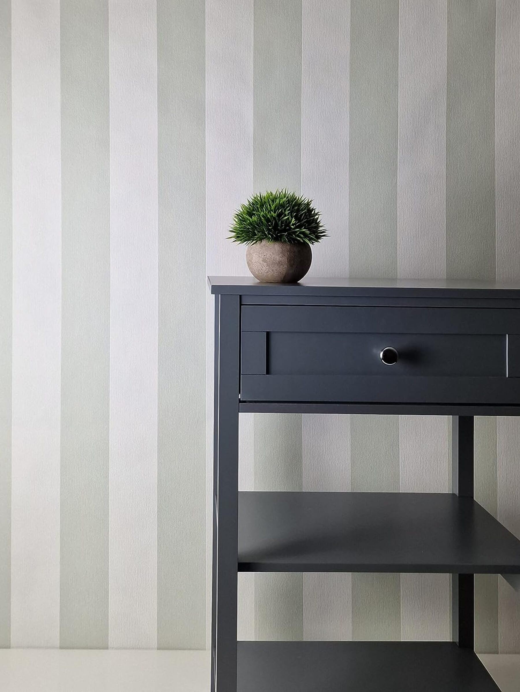 WALLCOVER Non-Woven Wallpaper Green Stripes Country House White Light Green Lines Modern Block Stripe Wallpaper Fine Structure 10.05 x 0.53 m Made in Germany - Image 4