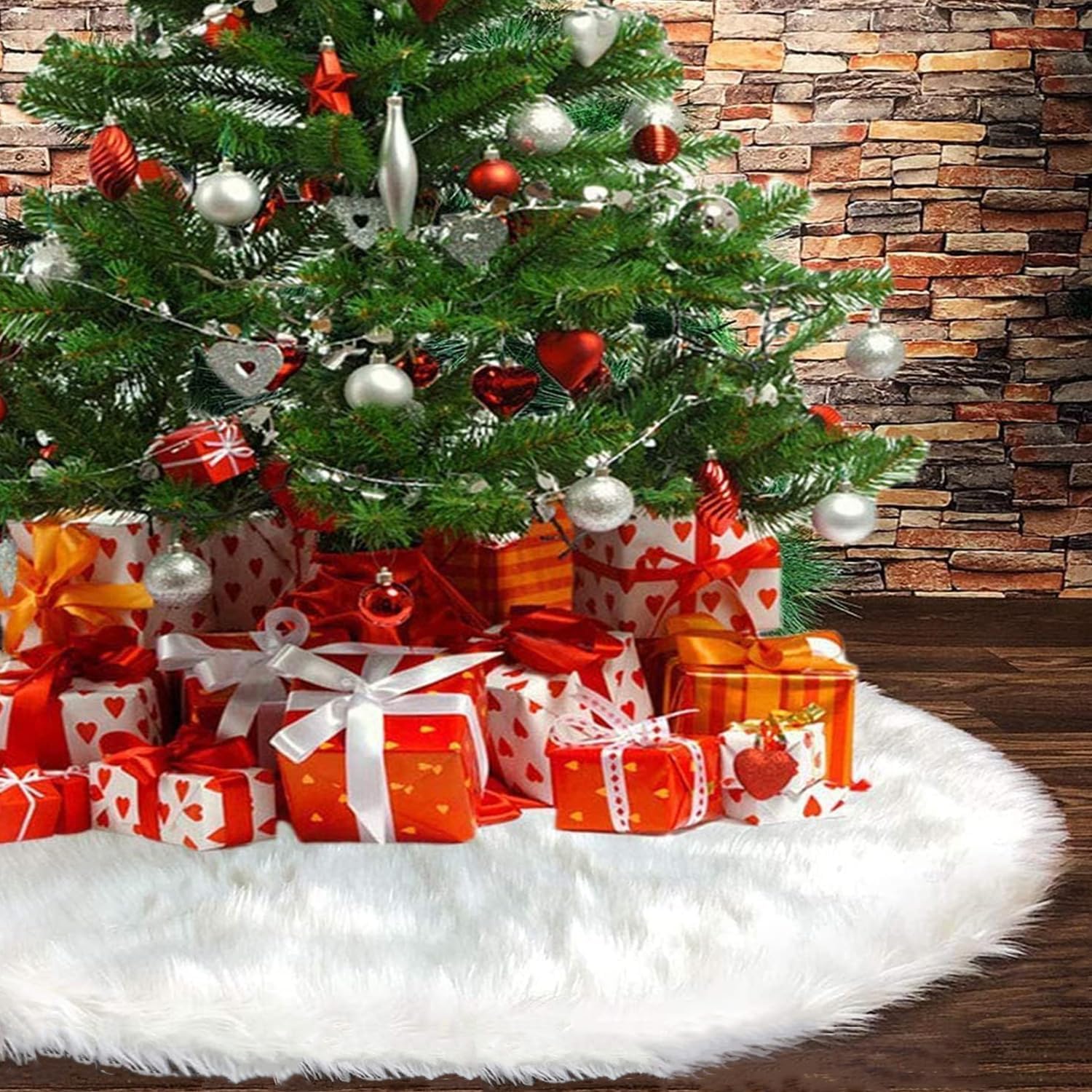 Christmas Tree Skirt, 48 Inch White Faux Fur Christmas Tree
