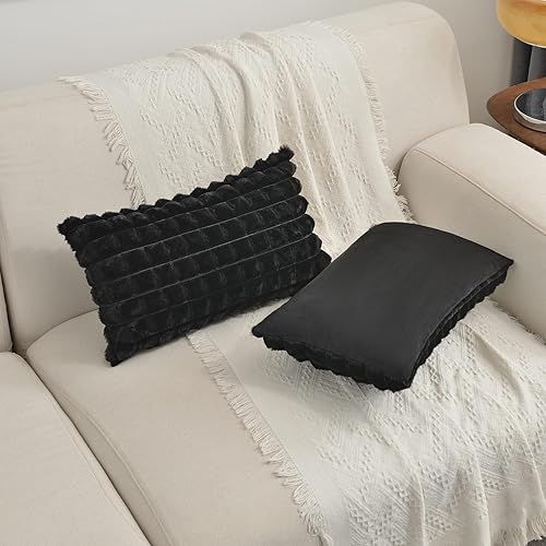 Miniatura 130 de FUTEI Juego de 2 fundas de almohada decorativas color camello de 18 x 18 pulgadas, fundas de cojín cuadradas, piel sintética de conejo esponjosa