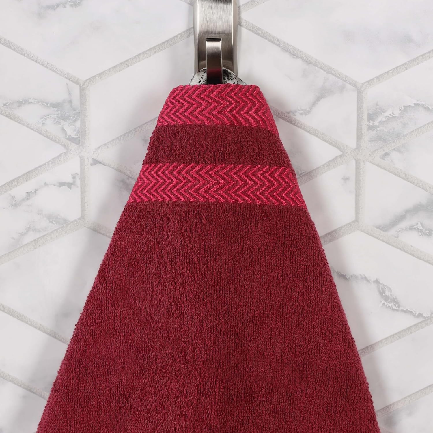 BNM Cotton Bath Towel Set, Luxury Towels, Ideal for Master Bath, Guest Bathroom, Fast Drying, Shower, Spa, Bath Towels, Soft, Fluffy, Absorbent, Home Basics, Bath Towel Set of 3, Cranberry