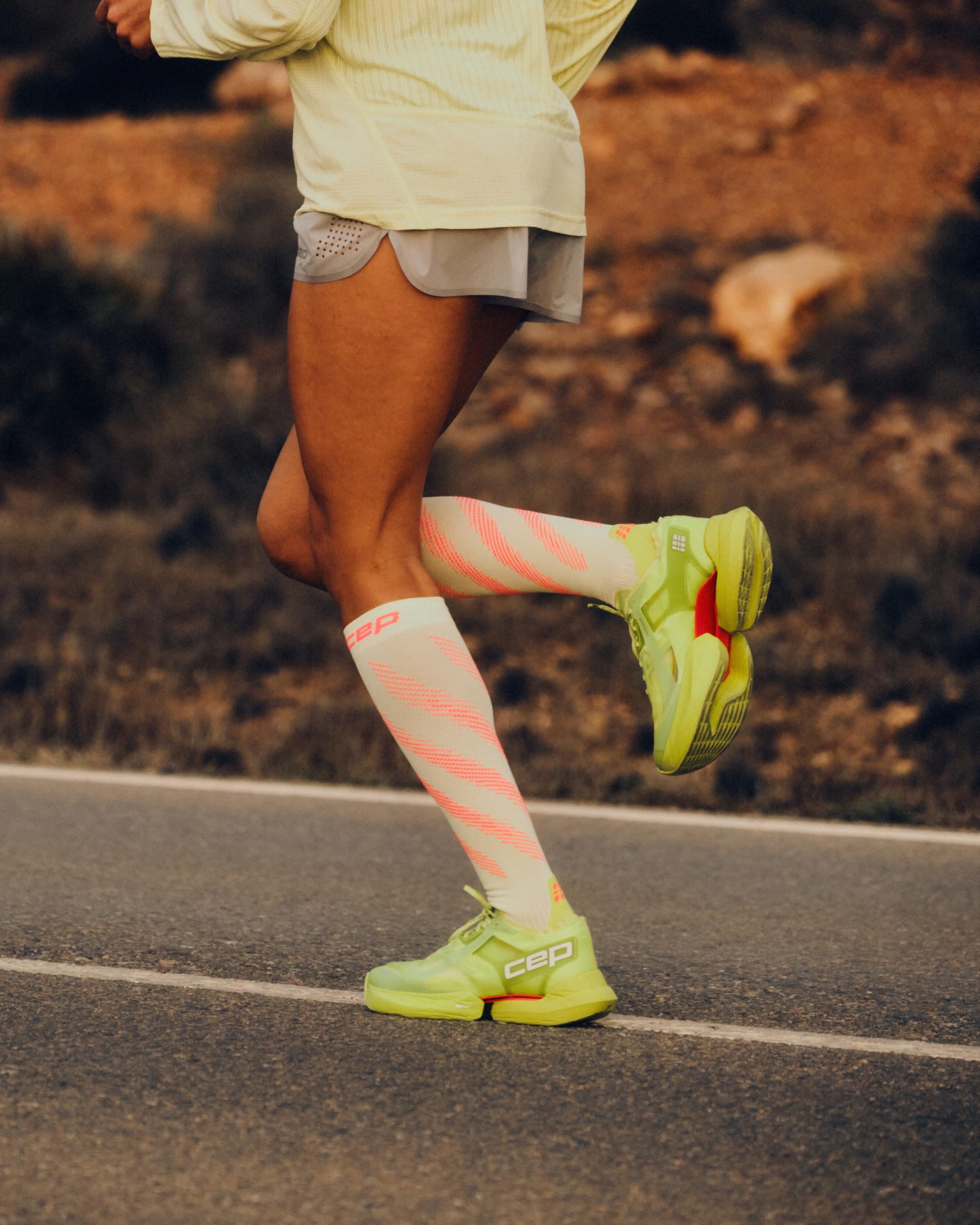 CEP RUN EDT ELLIPTIC TALL LAUFSOCKEN DAMEN – Atmungsaktive Kompressionssocken Damen für Training & Lauf – Leistungsstarke leichte Laufsocken