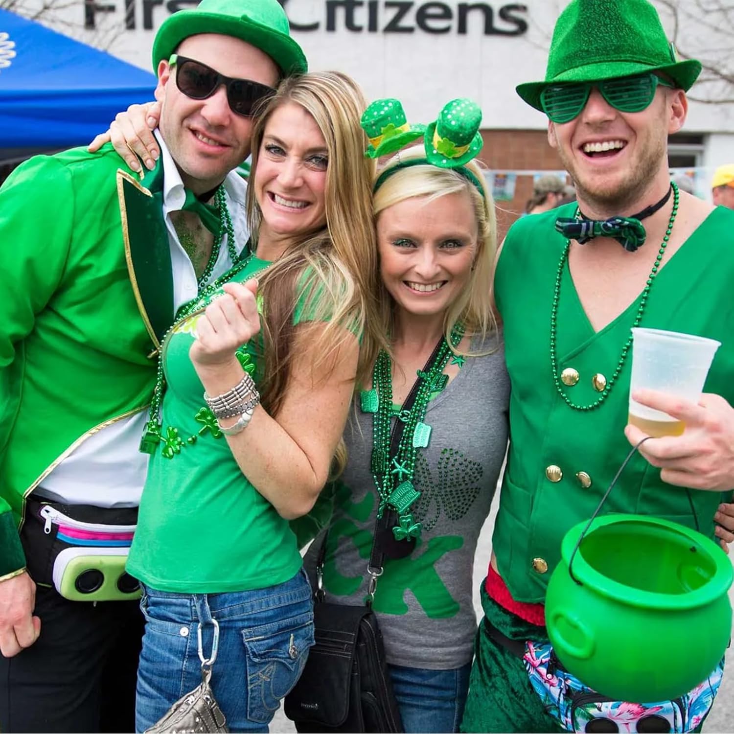 220 PCS Green St. Patricks Day Beads Necklace, 33" Mardi Gras Christmas Beads, Bulk Metallic Party Beads for St Patricks Day Accessories Mardi Gras Parade Wedding Birthday Carnival Favors - Image 7