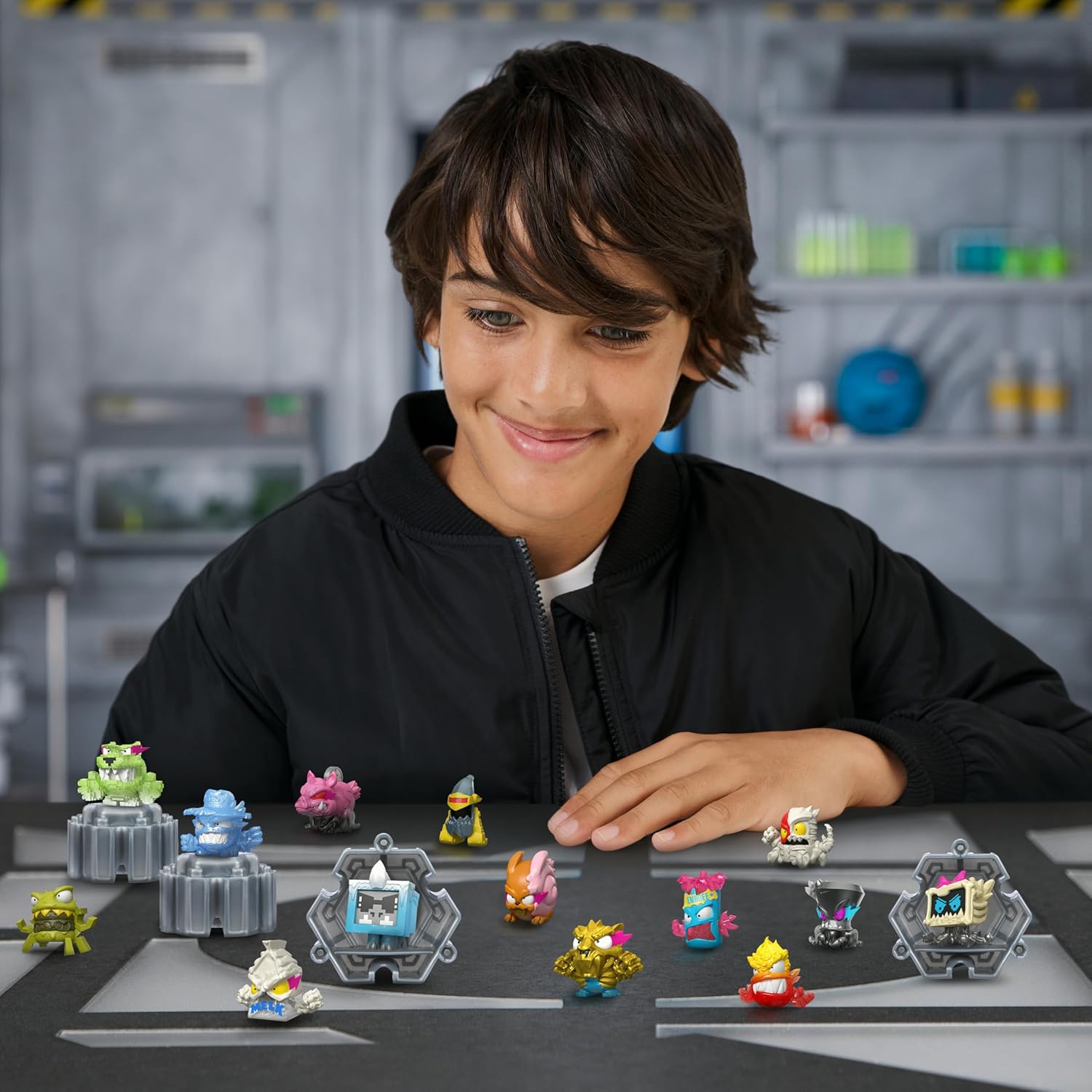 MrBeast Lab Swarms Series 3, Hyper Fusion Series, 14 Pack Collectible Micro Beasts, 14 Collectible Stickers & 4 Fusion Caps to Build Out Your Own MrBeast Lab - Milk Bones