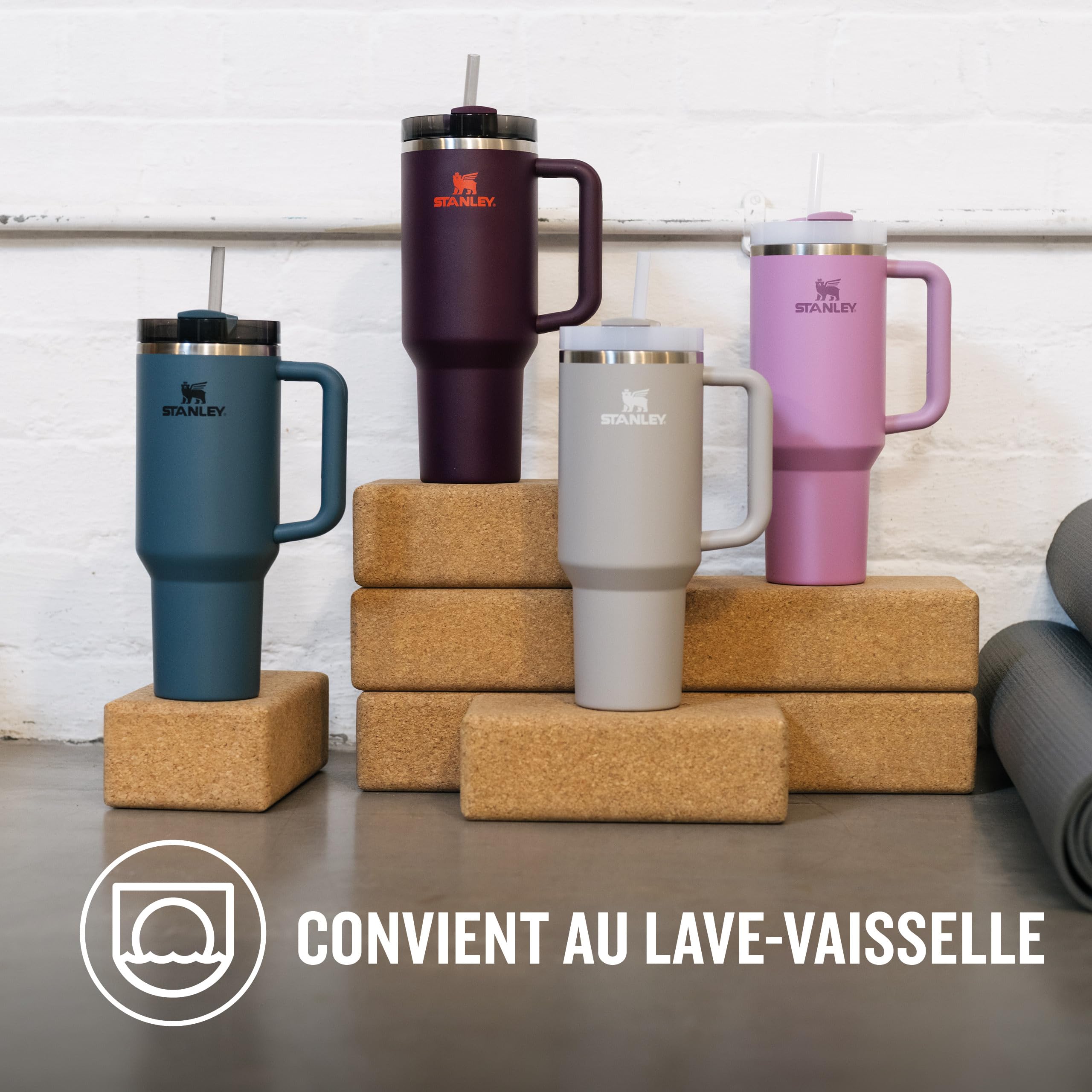 STANLEY Quencher H2.0 FlowState Mug Isotherme avec Paille 1.2L - Froid Pendant 11 Heures - Glacé Pendant 48 Heures - Thermos Lavable au Lave-Vaisselle - Gourde Inox Sans BPA - Blue Spruce