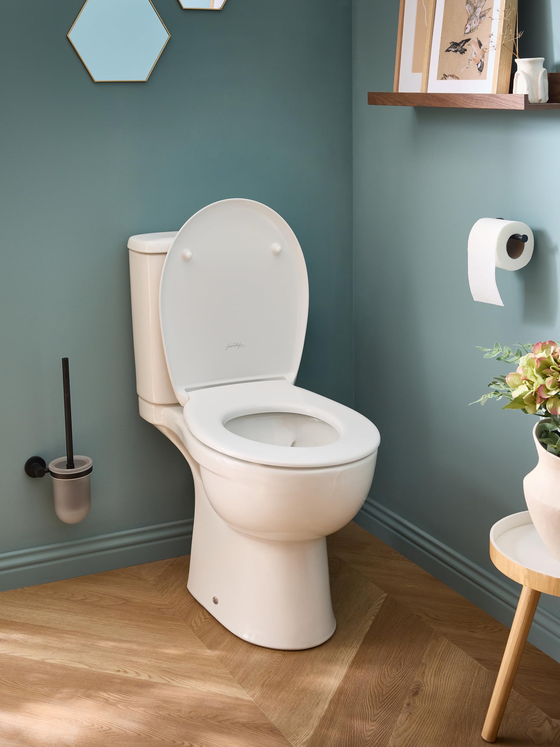 Jacob Delafon - Pack WC au Sol Sans Bride Camille - Sortie Horizontale - Réservoir 3/6L Econome en Eau - Abattant Extraplat Fermeture Douce - Céramique recyclée - 36x65x77 cm - Blanc - E40945-00