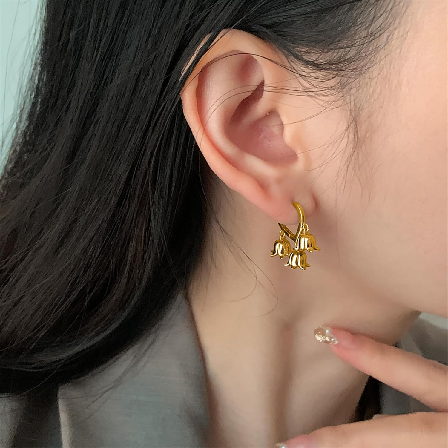 Dainty Huggie Heart Small Gold-Plated Hoop Earrings for Teen Women Lily of the Valley Earrings Flower Dangle Cute Trendy Aesthetic - Image 6