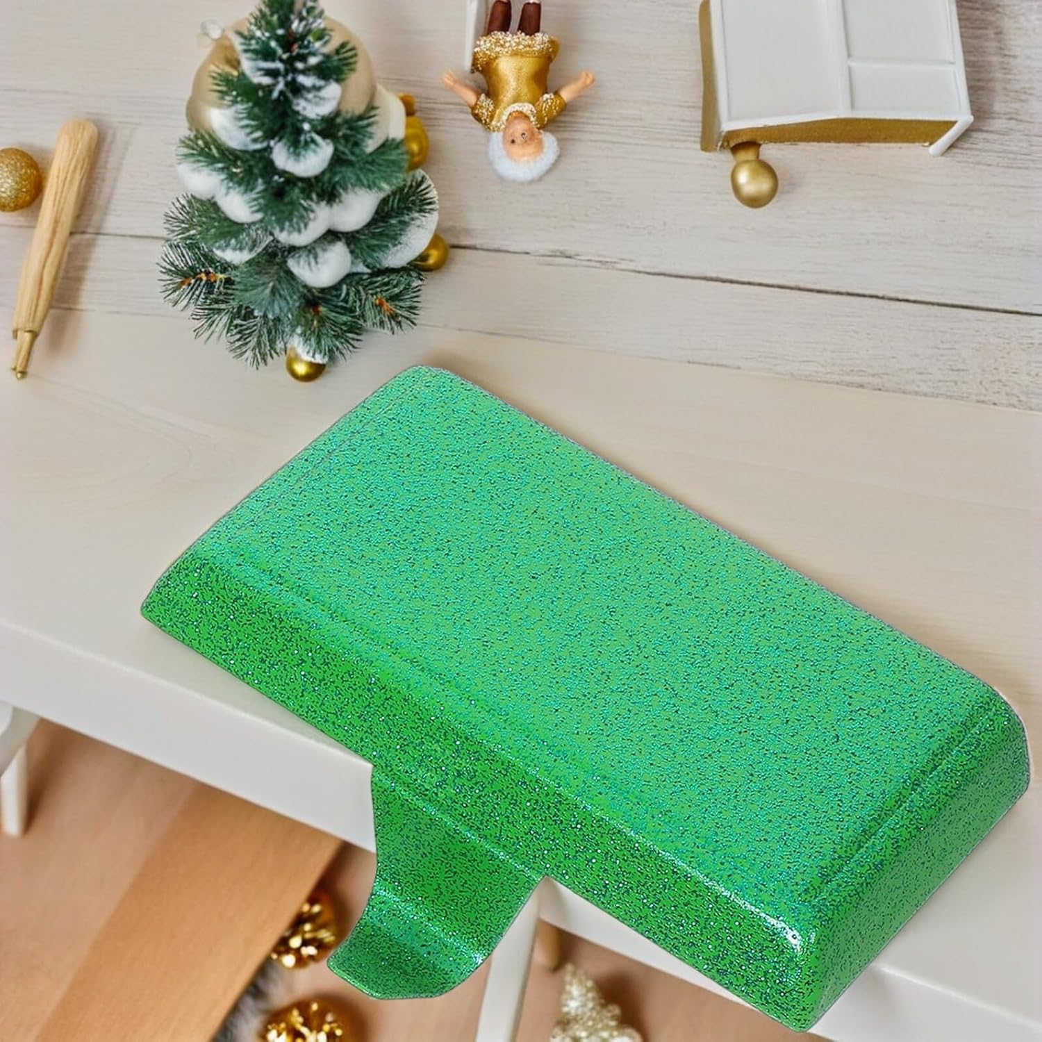 2pcs Christmas Stocking Holders for Mantle Metal Stocking Hooks with Weighted Base for Holiday Decoration