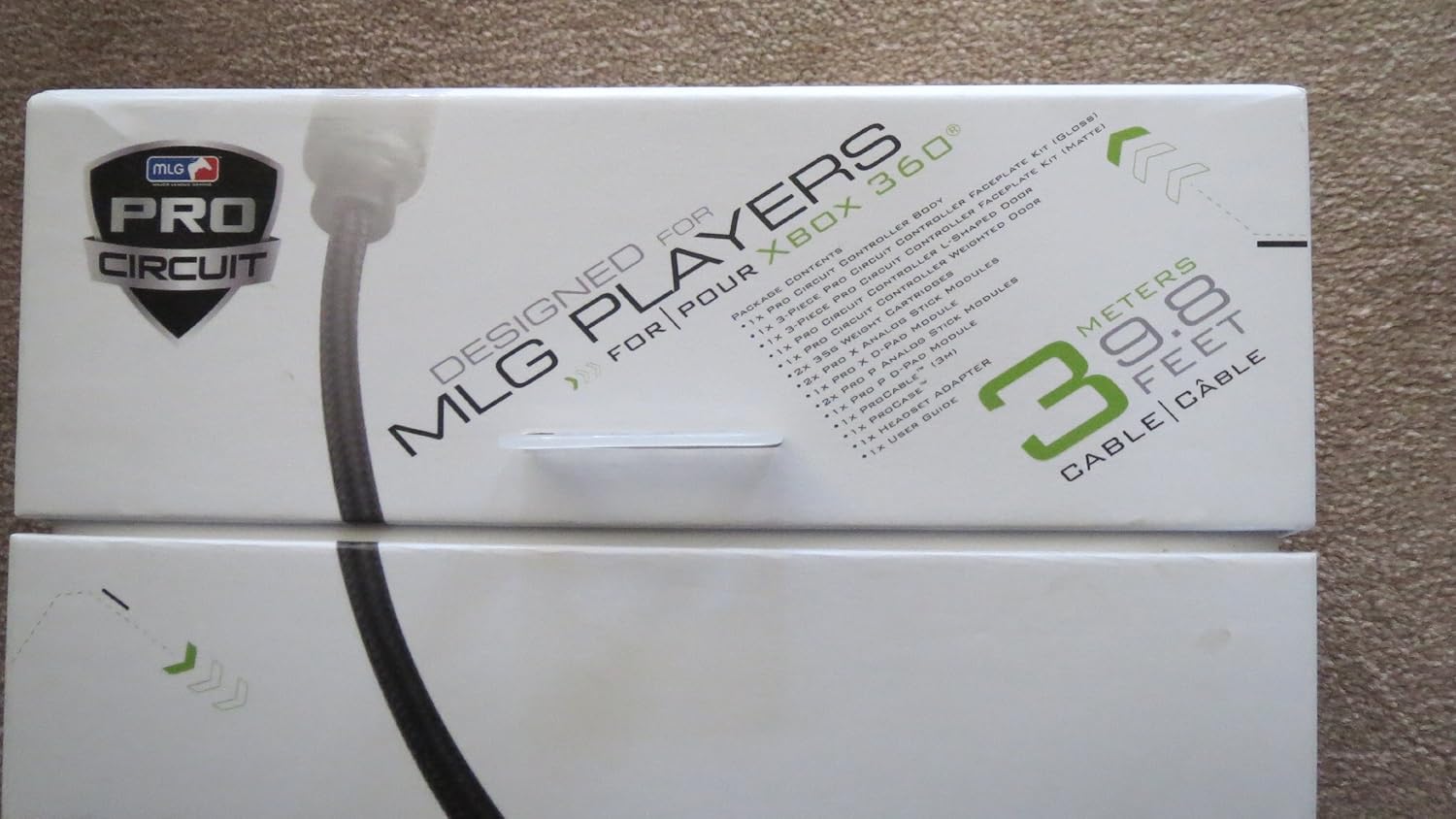 Mad Catz Officially Licensed Major League Gaming Pro Circuit Controller for PC, Compatible with PlayStation, Xbox, Nintendo