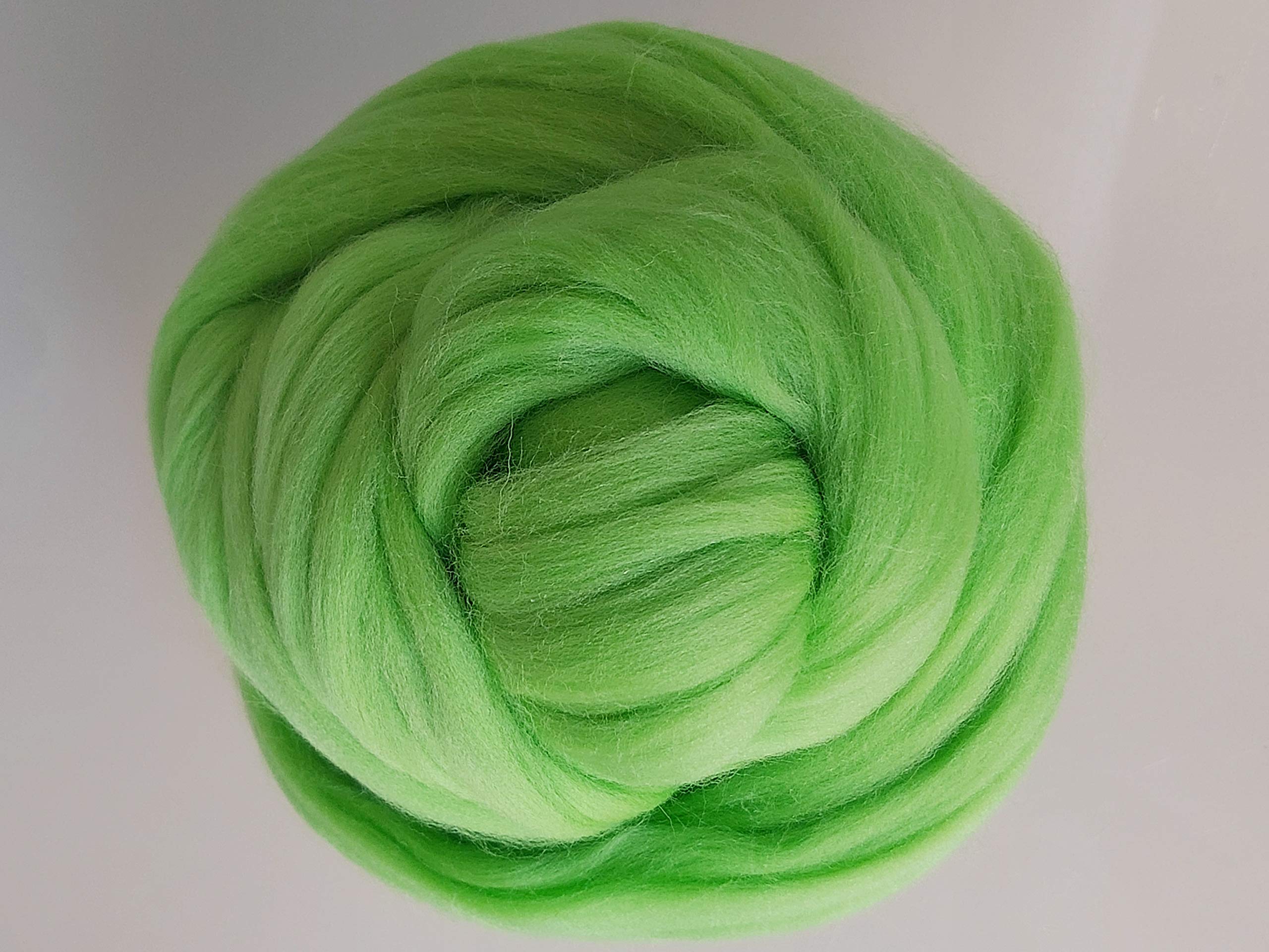 Bright Shades* 100% Merino Wool for Felting Wool Tops Roving Bulky (80g, Canary Green)