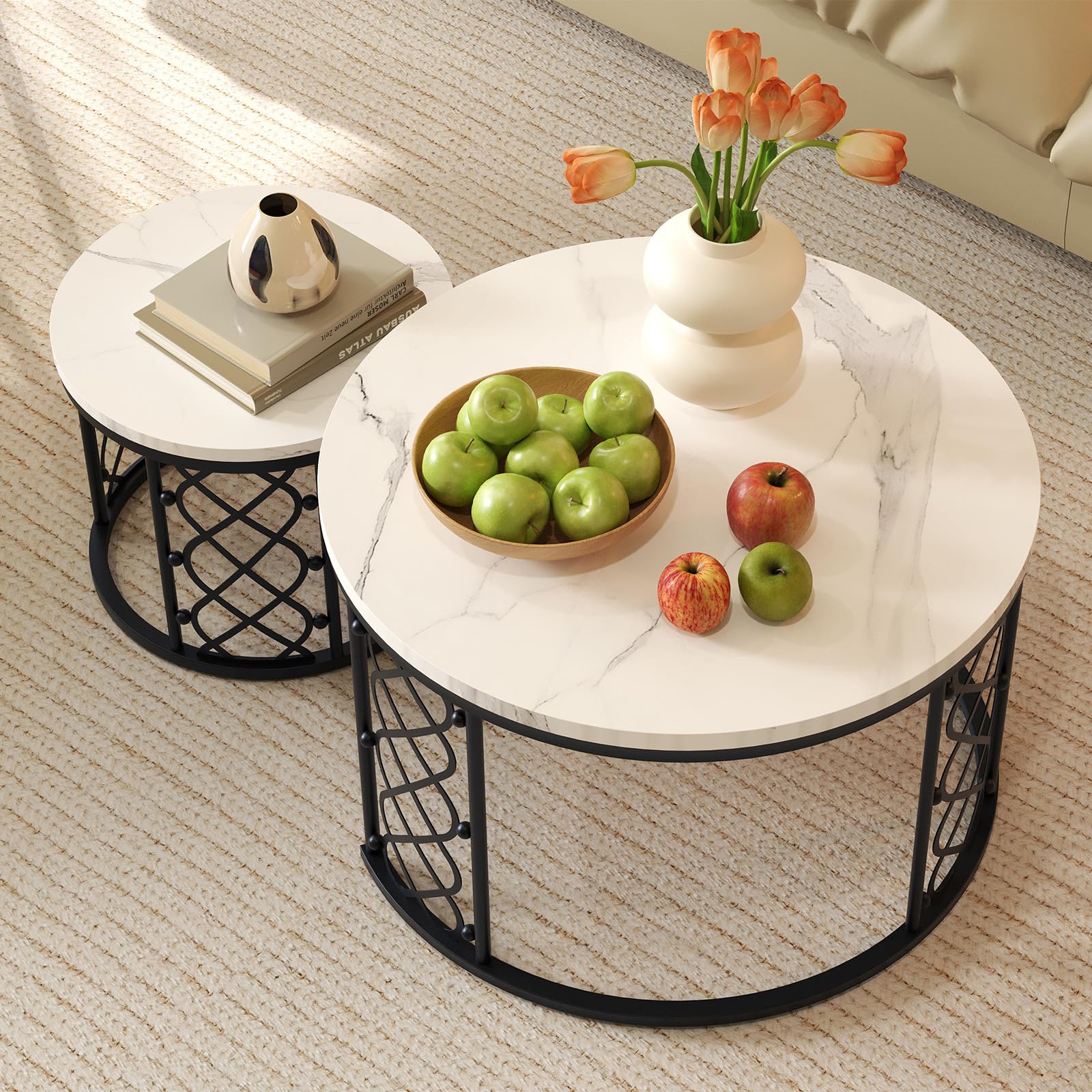 okwish 2er Set Runde Couchtische mit hohler Herz-Design-Optik, Moderne Beistelltische fürs Wohnzimmer, Weißes MDF Tischplatte für Wohnzimmer, Balkon & Büro, Schwarze Beine, 80x45 cm