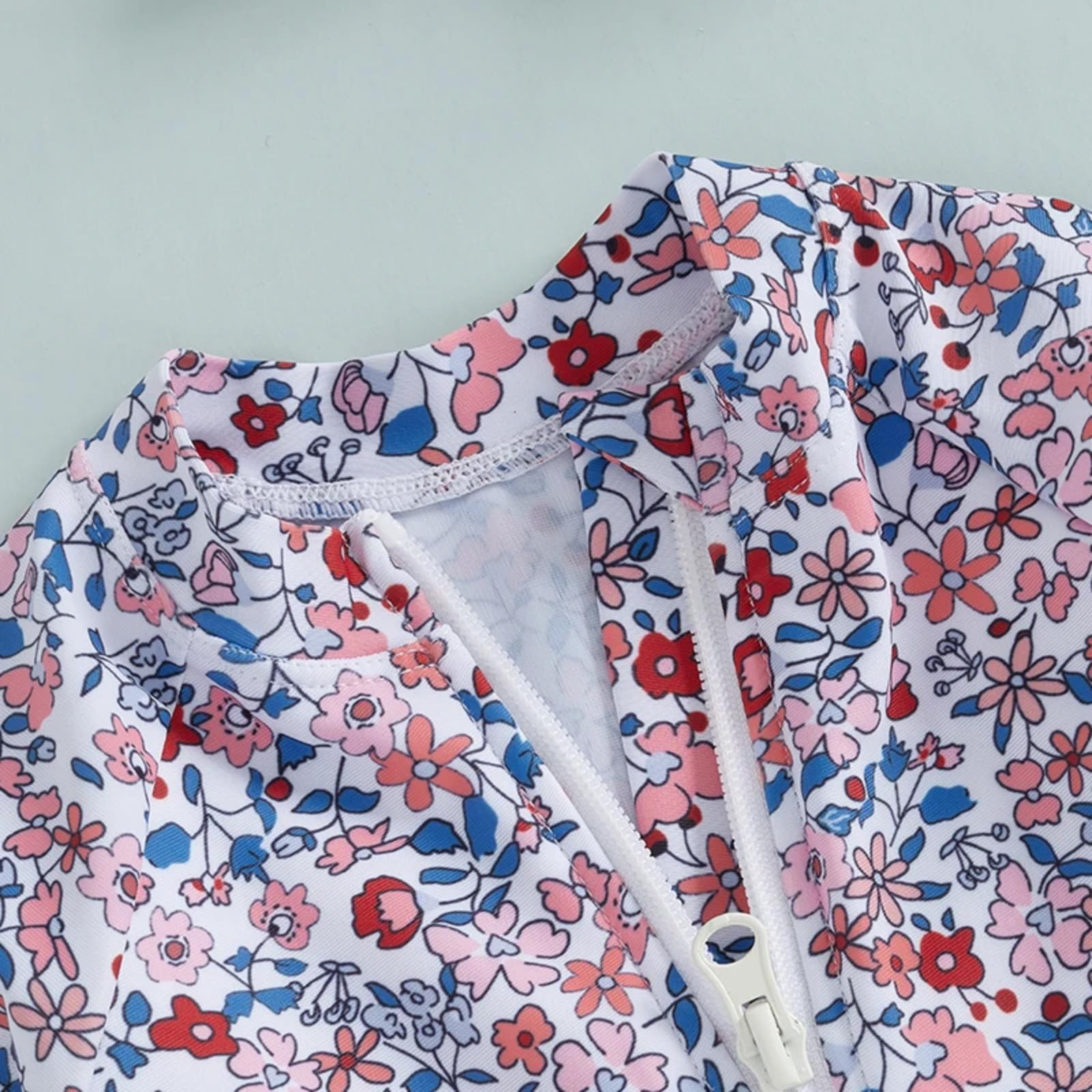 Maillot de bain d'été pour bébé fille avec motif floral fermeture éclair Rashguard à manches longues avec bonnet de bain