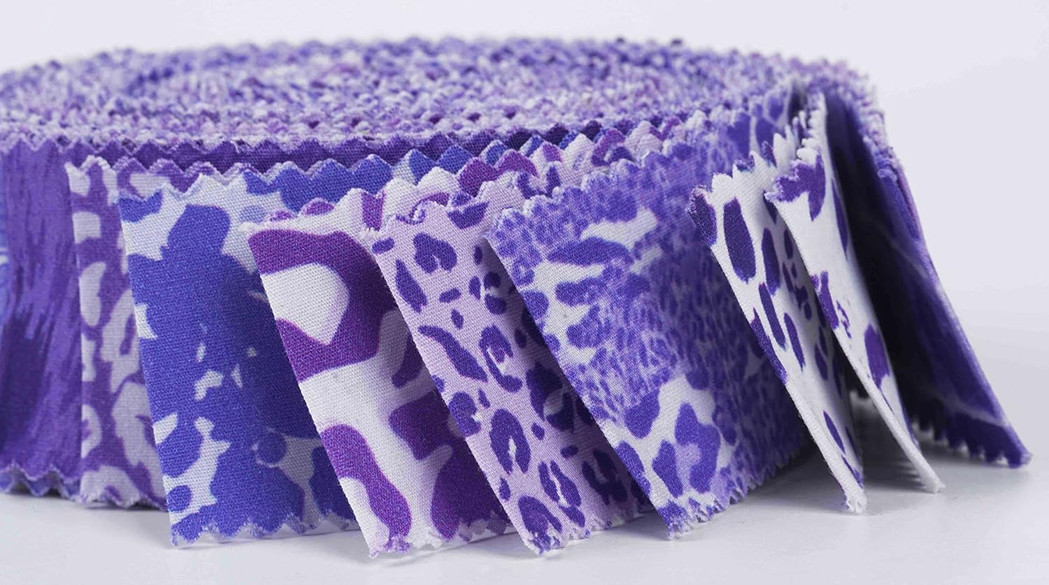 Soimoi 40Pcs Floral Artistic Print Precut Fabrics Strips Roll Up 1.5x42inches Cotton Jelly Rolls for Quilting - Violet