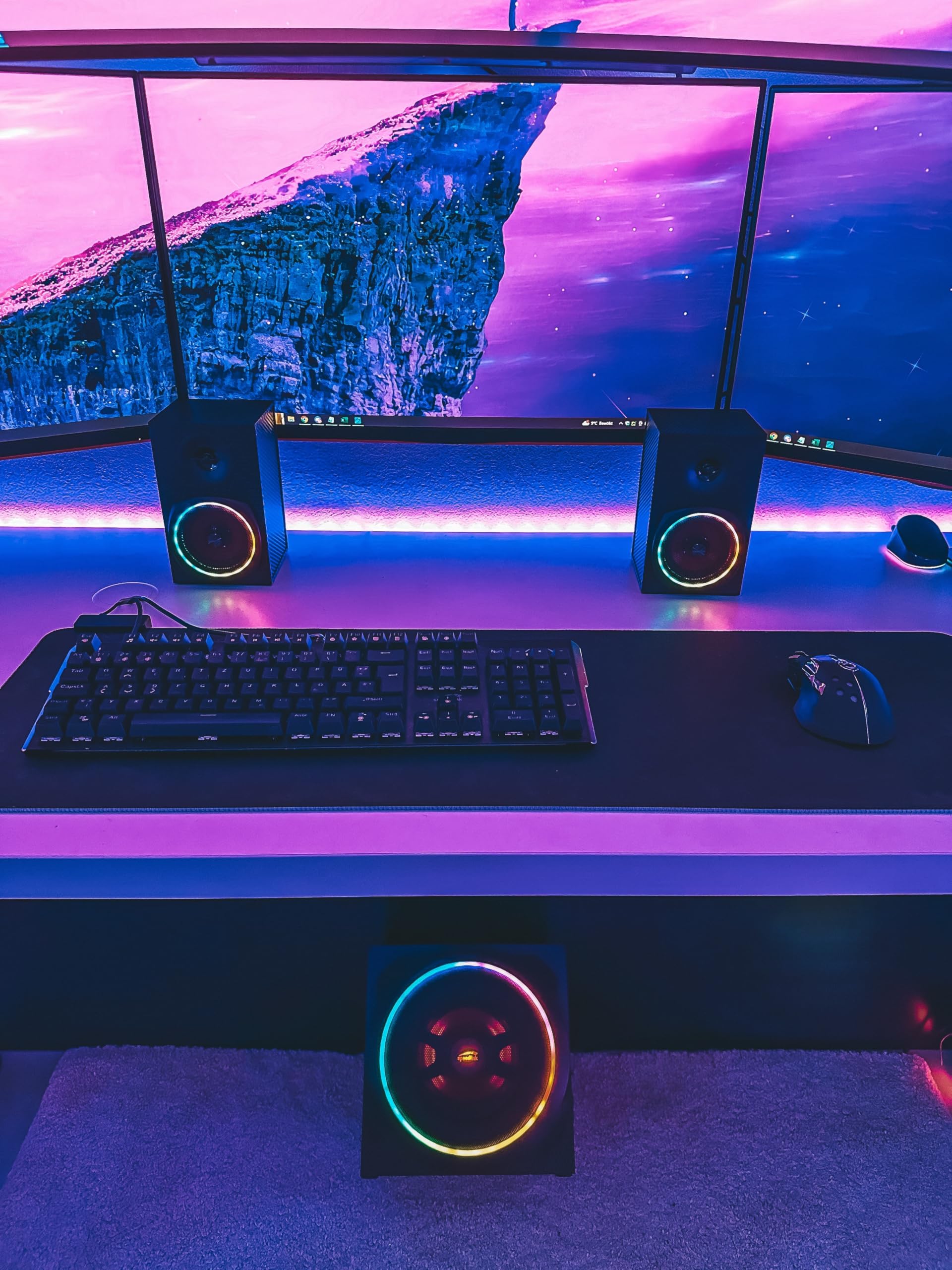 Speedlink GRAVITY CARBON RGB 2.1 Système audio Bluetooth - Haut-parleurs PC avec caisson de basses en bois, actifs 120 watts, prise jack 3,5 mm, AUX, télécommande de table, noir
