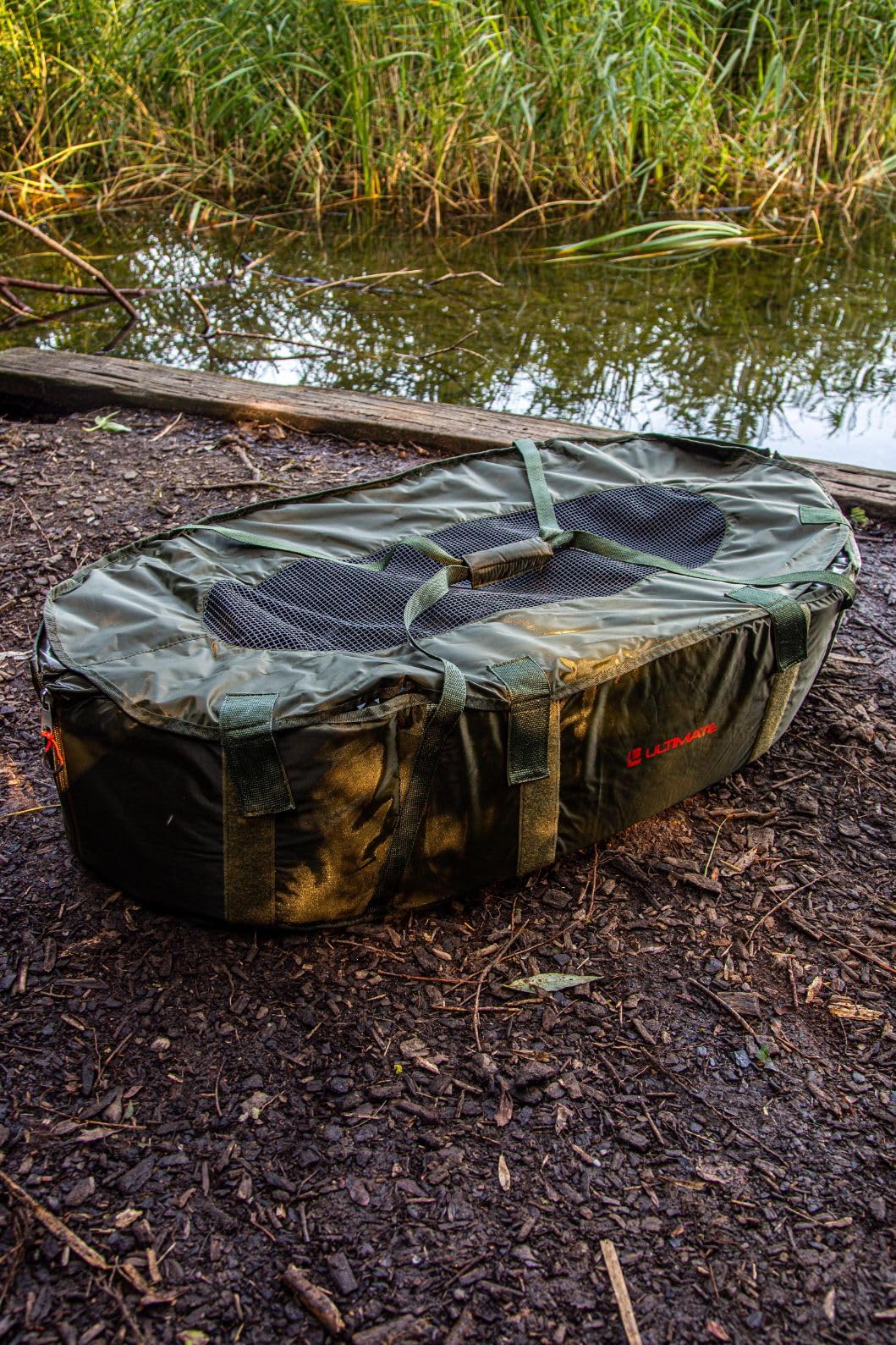 Ultimate Tapis De Réception Adventure Carp Cradle Deluxe - Sac De Conservation