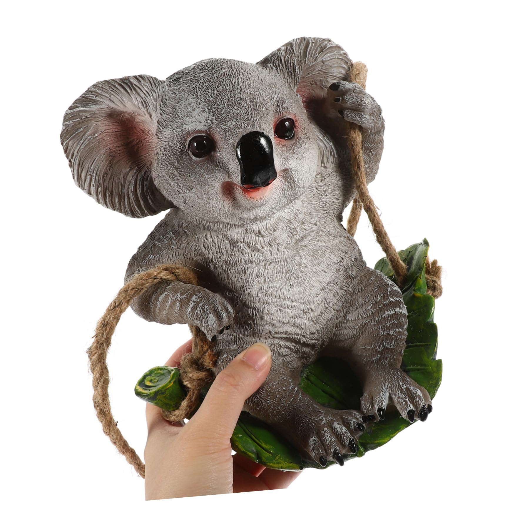 Yardwe Kawaii Koala Statue Dekorative Hängedekoration Aus Widerstandsfähigem Harz Für Garten Balkon Niedliches Ornament Mit Schwingelement Für Außendekoration Für Gartenliebhaber