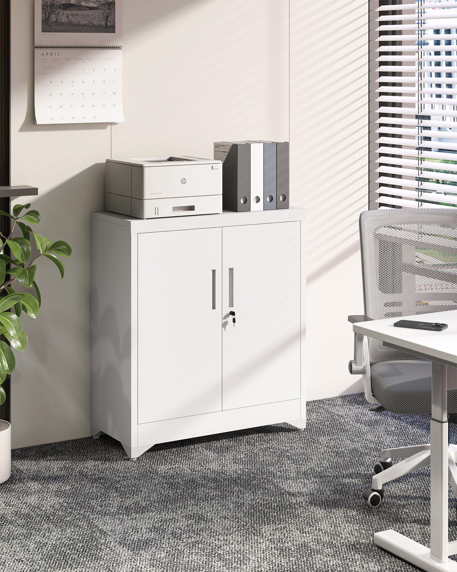 Aktenschrank, Aktenschrank Abschließbar, Metallschrank mit 2 Türen, Büroschrank mit Verstellbare Ablagen, Mehrzweckschrank, Spind Schrank, Stahlschrank, Arbeitszimmer, Wohnzimmer, Weiß