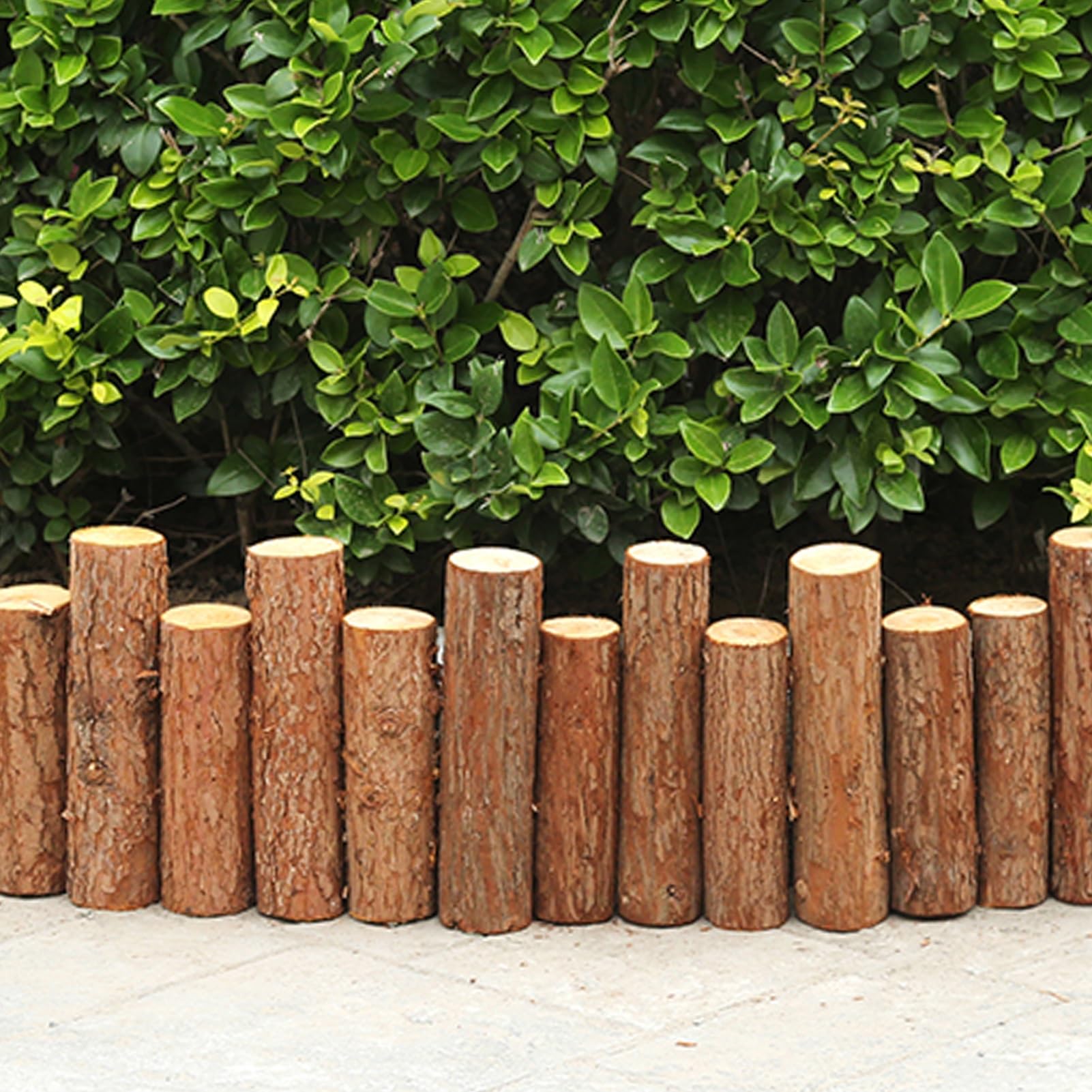 XLIHAWY Garden Fence, Plant Wooden Log Decorative Lawn Edging, Flexible Waterproof Yard Border for Balcony Lawn Landscaping(35x14/16in,1pcs)