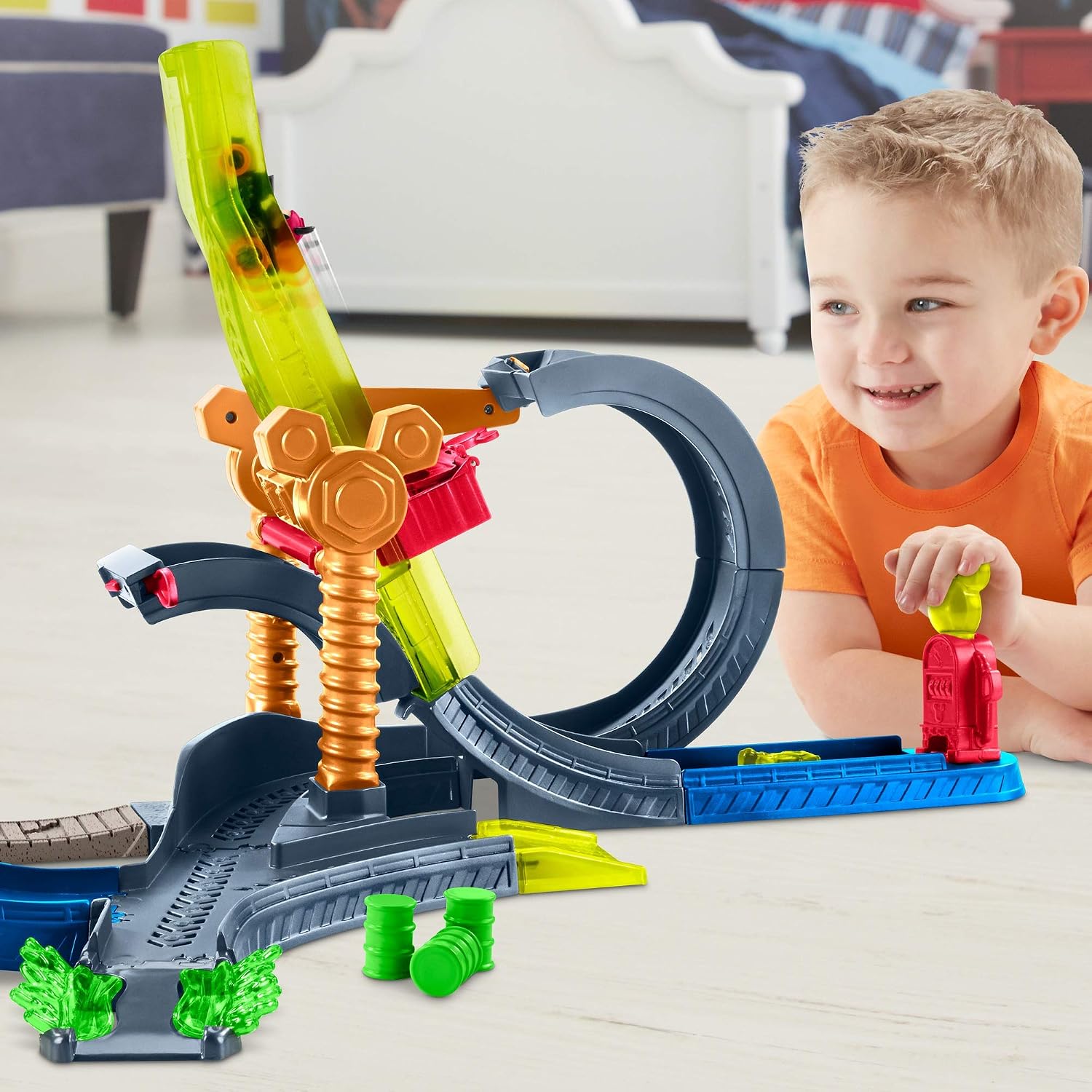 Fisher-Price Disney Mickey & the Roadster Racers, Super Charged Mickey Drop & Loop Playset