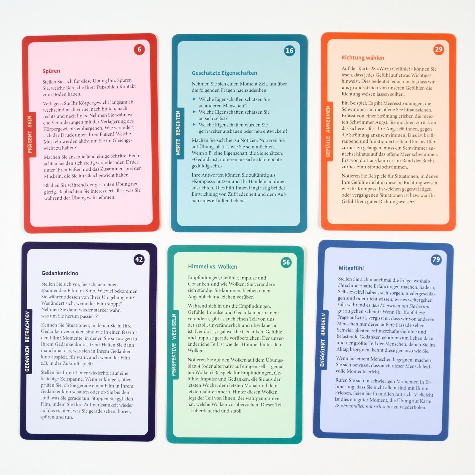 ACT to go: Akzeptanz- und Commitmenttherapie für jeden Tag. 80 Karten mit Übungen und Impulsen mit 32-seitigem Booklet in stabiler Box, Kartenformat ... Mit Online-Material (Beltz Therapiekarten)