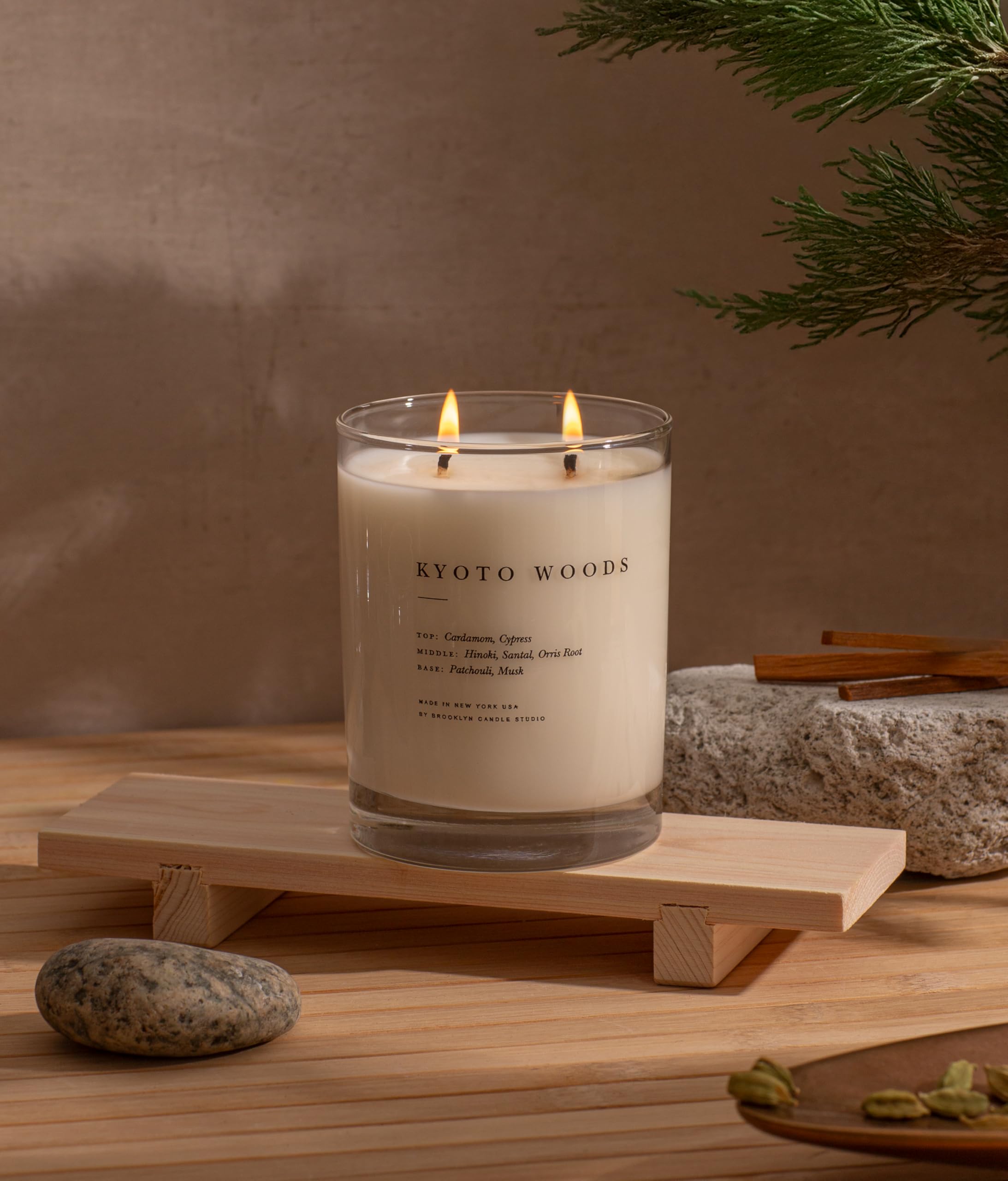 Amazon.com: Brooklyn Candle Studio Kyoto Woods 2 Wick Candle