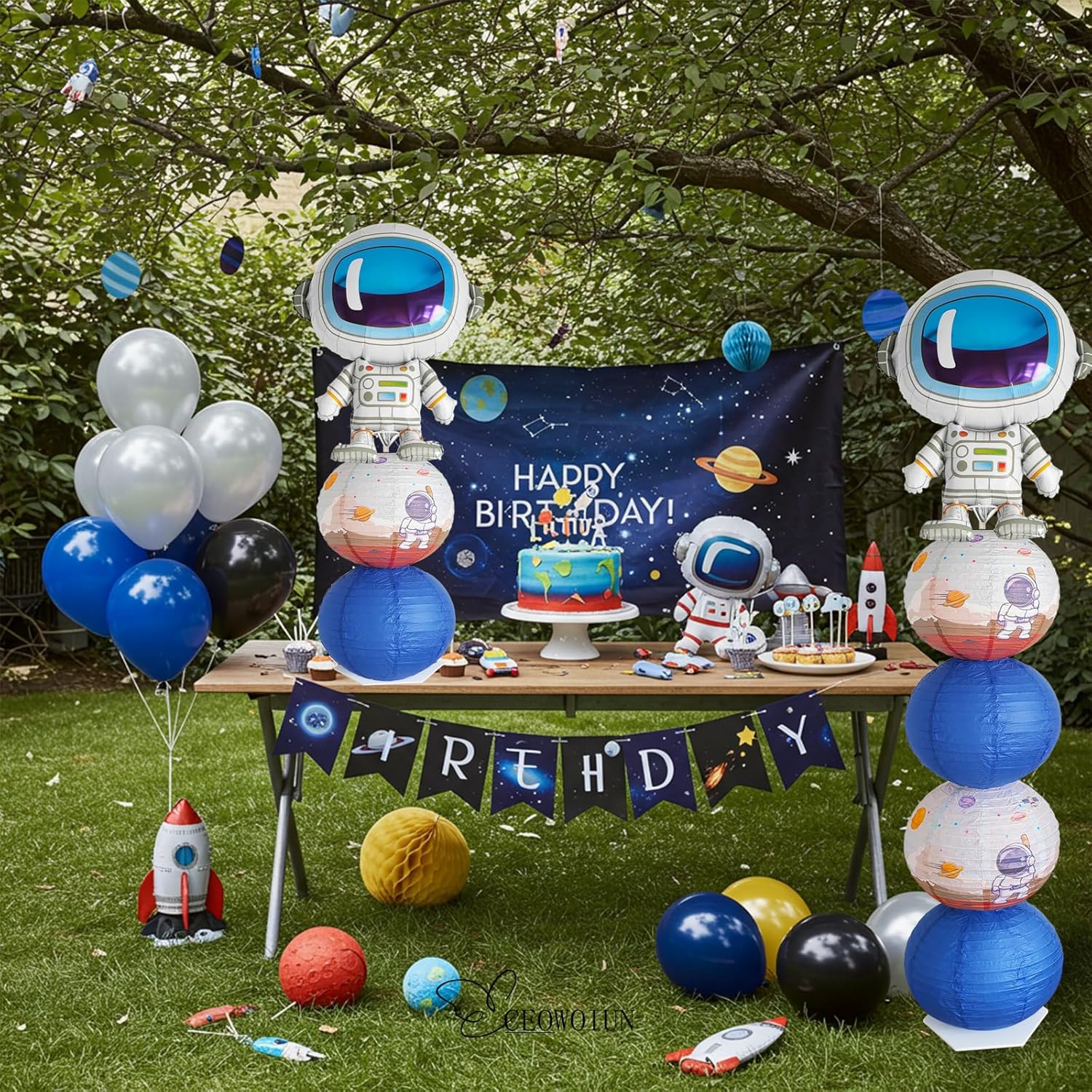 Astronaut Balloons Column Stand Kit And Paper Lantern 2 Sets 5.9 Feet with Reusable Metal Telescopic Design， For Outer Space Themed Parties, Birthday