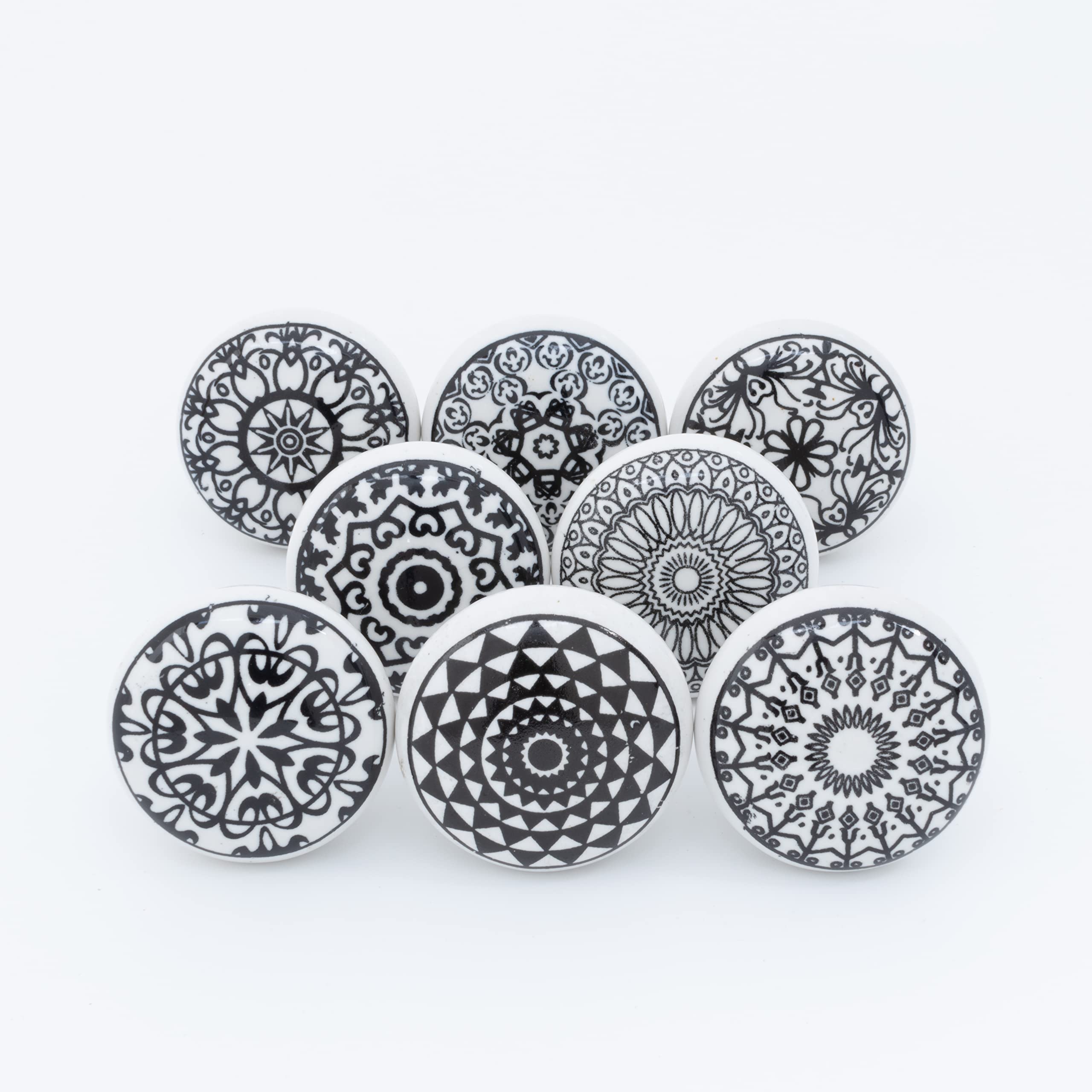 ETHNICITI 8 x Round Black & White Handmade Geometric Ceramic Door Knobs Cupboards Drawers Cabinets Wardrobe Assorted Vintage Shabby Chic Kitchen Bedroom Living Room Furniture Dressers Pulls Handles