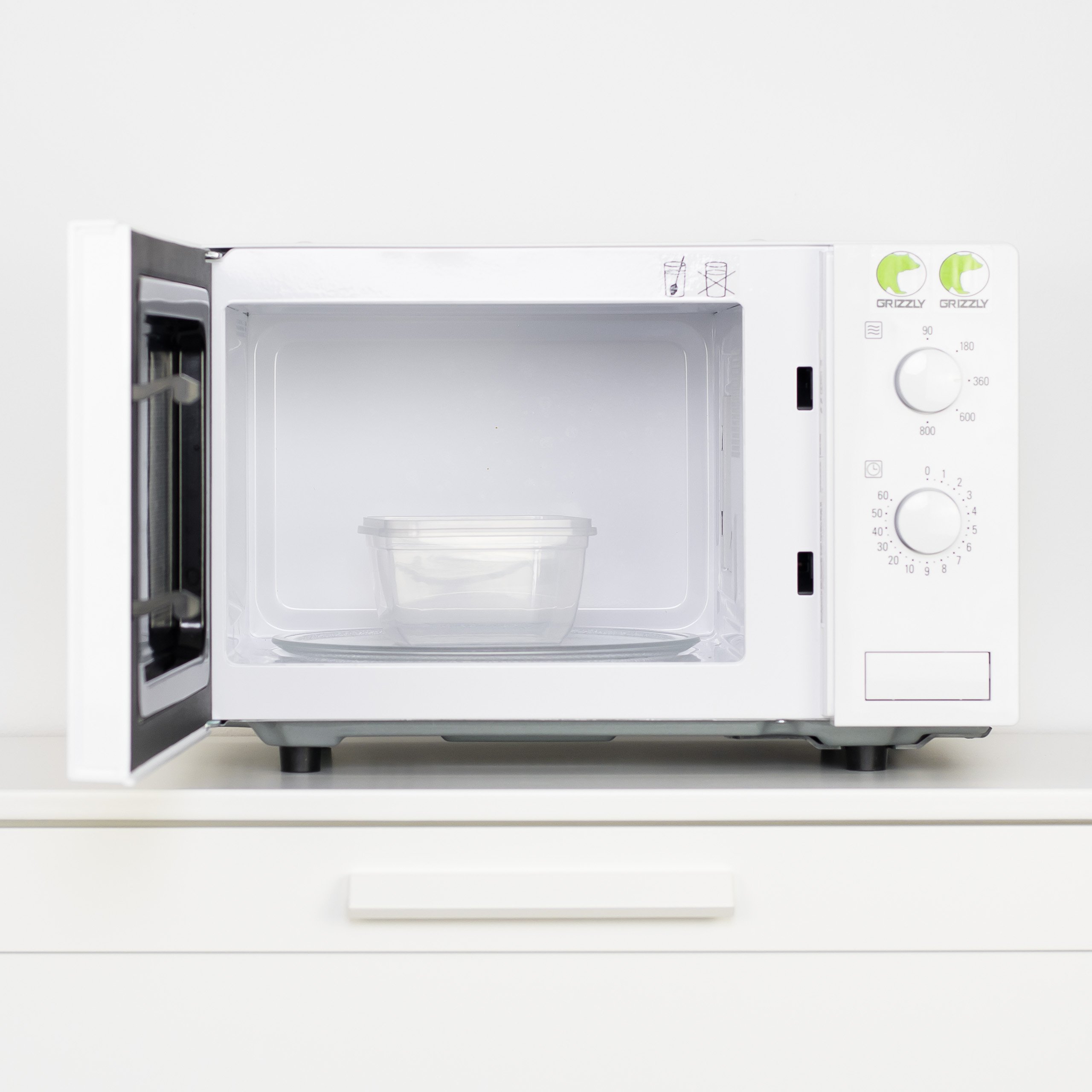 Grizzly Set contenitori ermetici per alimenti in plastica, 8 contenitori cucina con coperchio, rettangolari, impilabili, infrangibili, lavabili in microonde e lavastoviglie