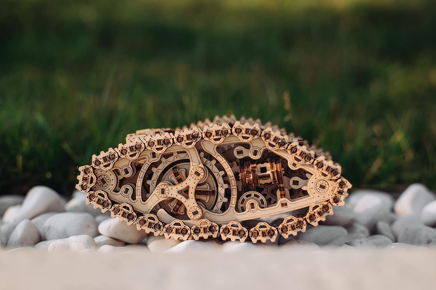 Wood Trick Steam Tank 3D Wooden Puzzles for Adults to Build - Rides up to 8 ft - Engineering DIY Mechanical Wood Model Kit