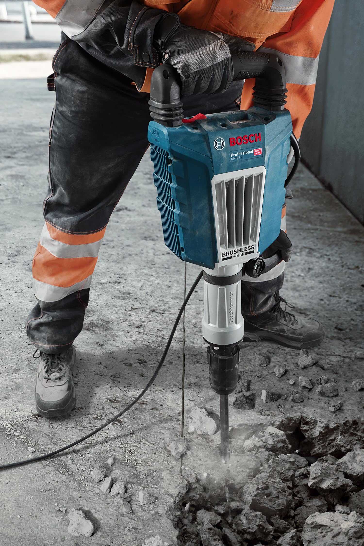 Bosch Professional Martello demolitore GSH 14 C (28 J di potenza del colpo, numero di colpi 1.900 colpi/min incl. scalpello a punta, impugnatura supplementare, valigetta)