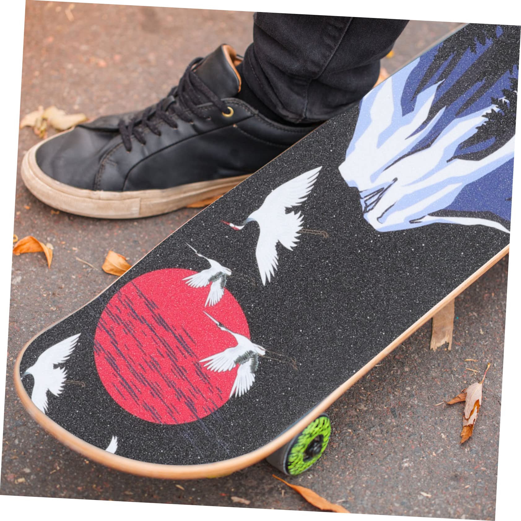 Garneck 2 Stück Blatt Allrad-Skateboard-Aufkleber Elektro-Skateboard Wasserdichtes Klebeband Elektroroller Skateboard-Griffband Roller-Schleifpapier Longboard-Griffband Gefrostete